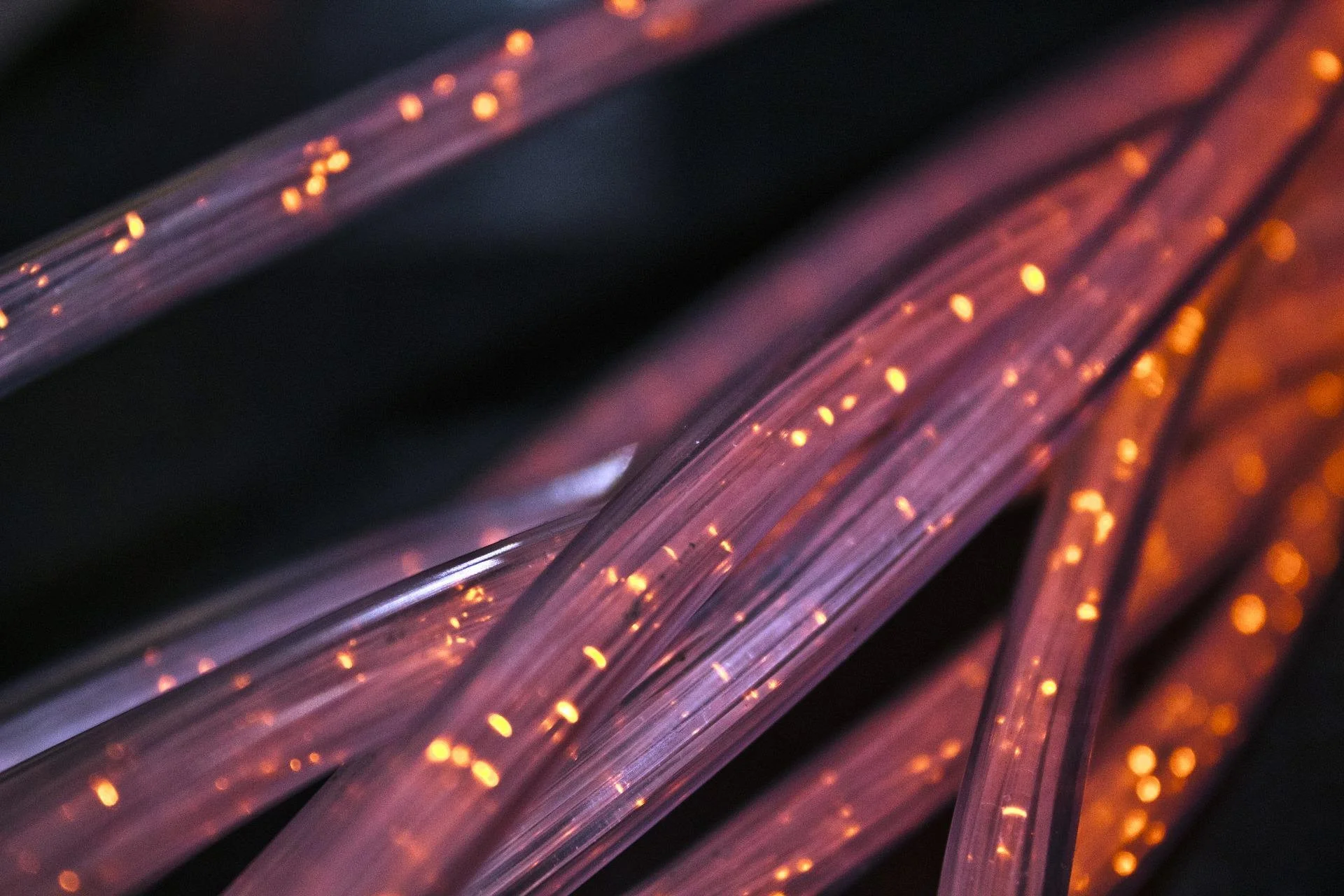 Spark warned by commission, refunds thousands of broadband customers 