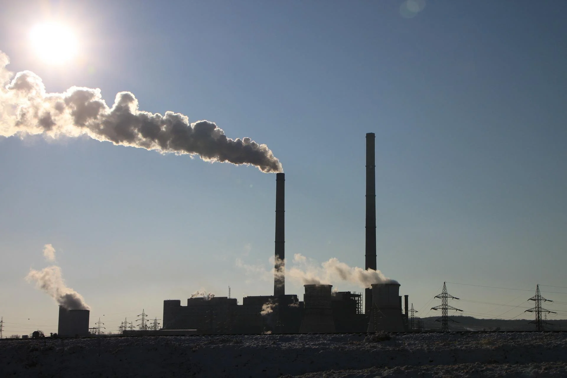 Greenhouse gas emissions fall 3.5 percent 