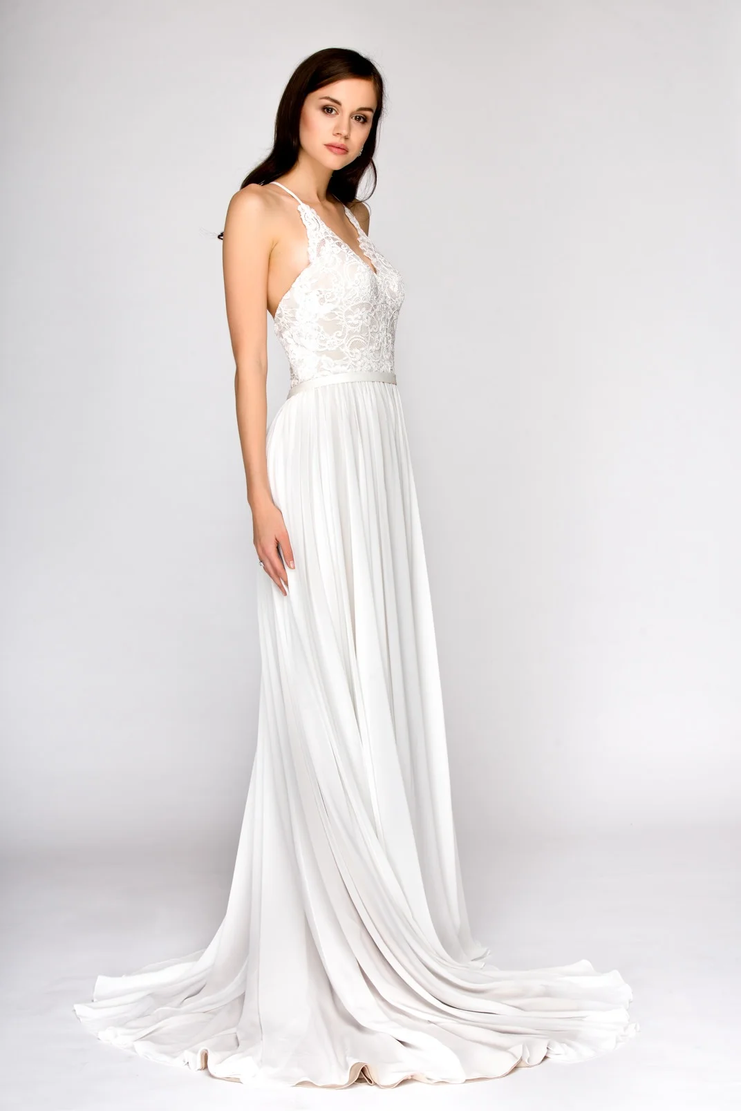 Hochzeitskleid Brautkleid Bella Bespoke Bridal Vienna