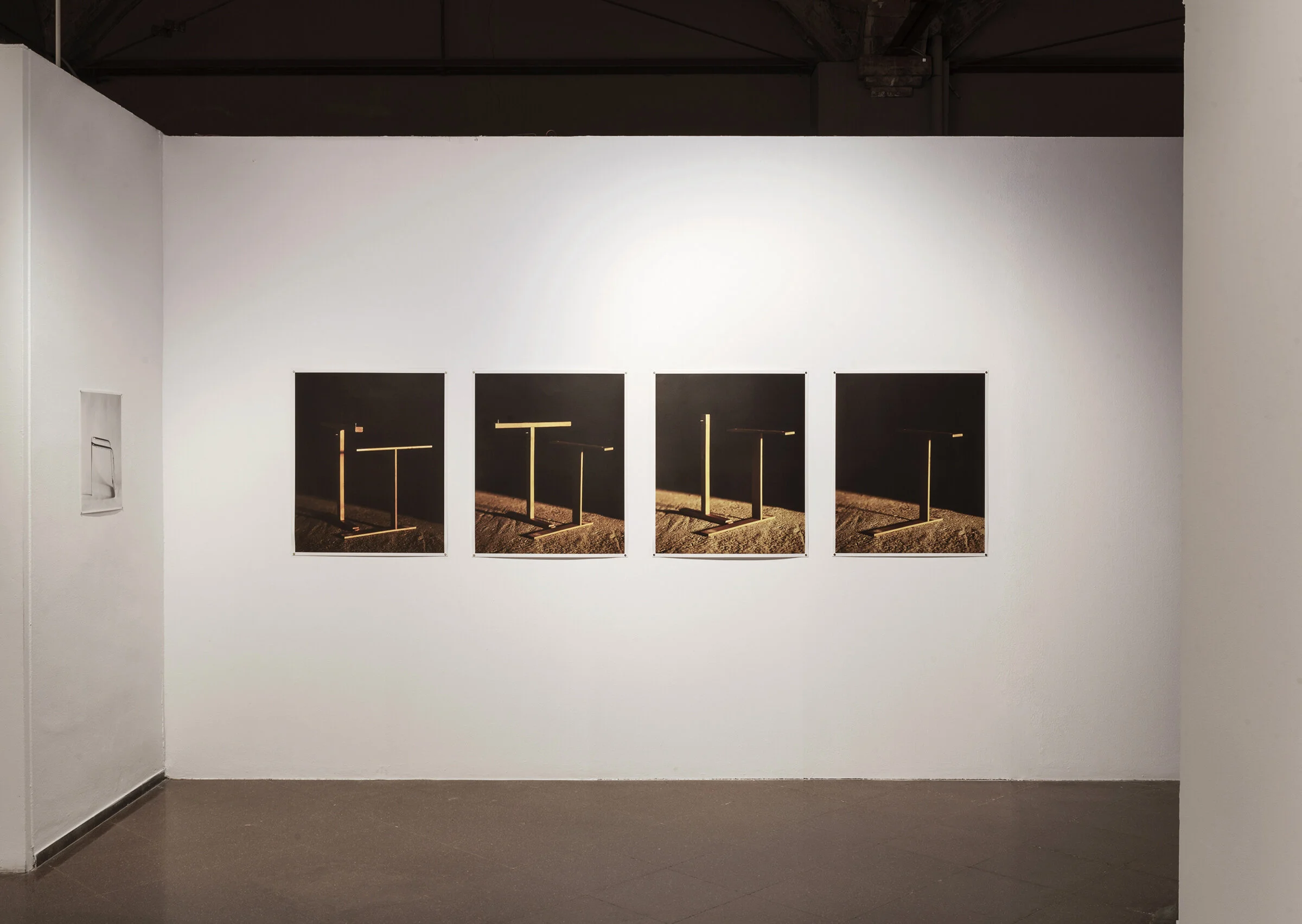 ©JuditBouComas_Exposició_SalaMuncunill_L'equilirbiqueespera_2020_02.jpg