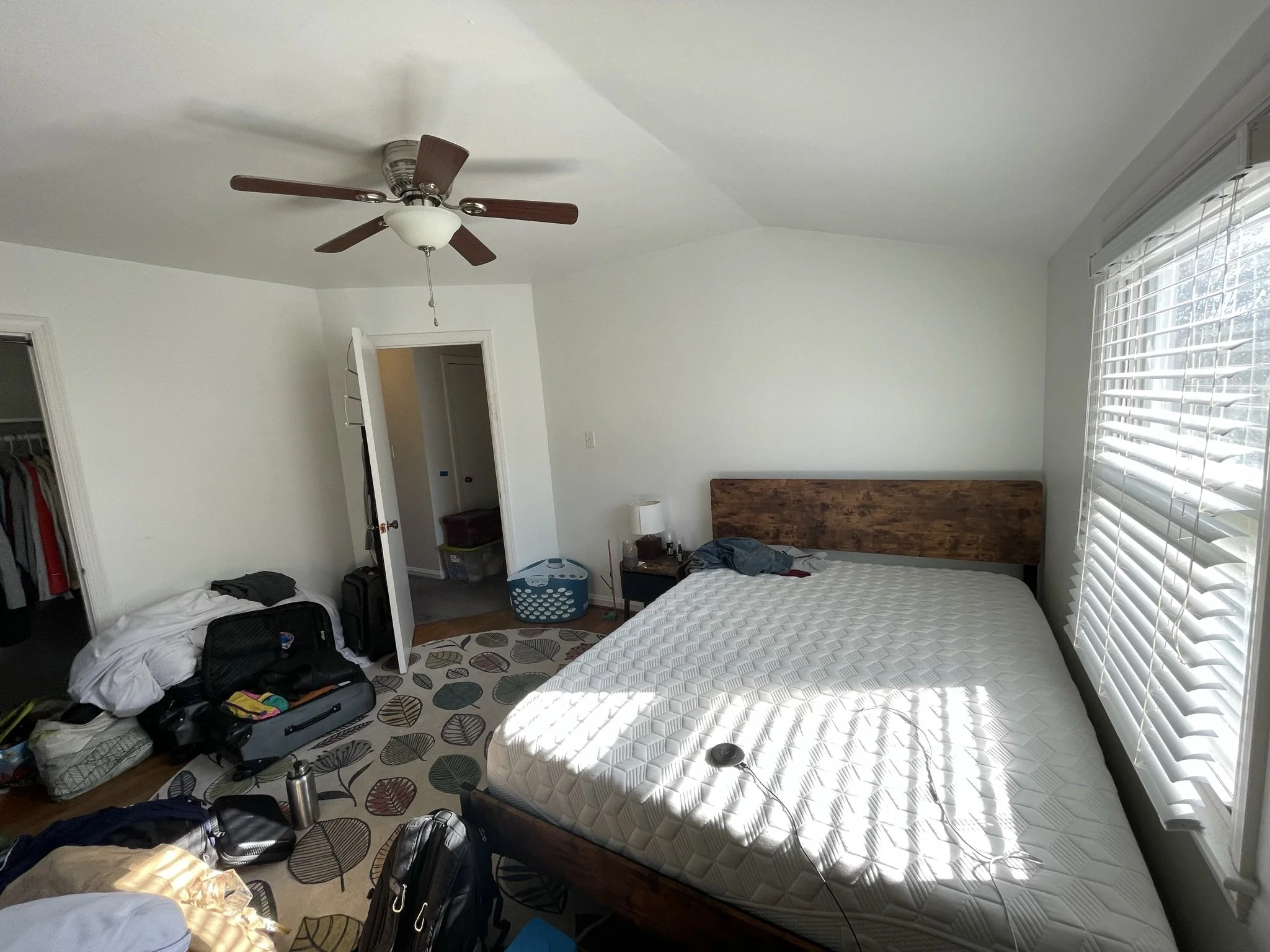 PRIMARY BEDROOM - BEFORE