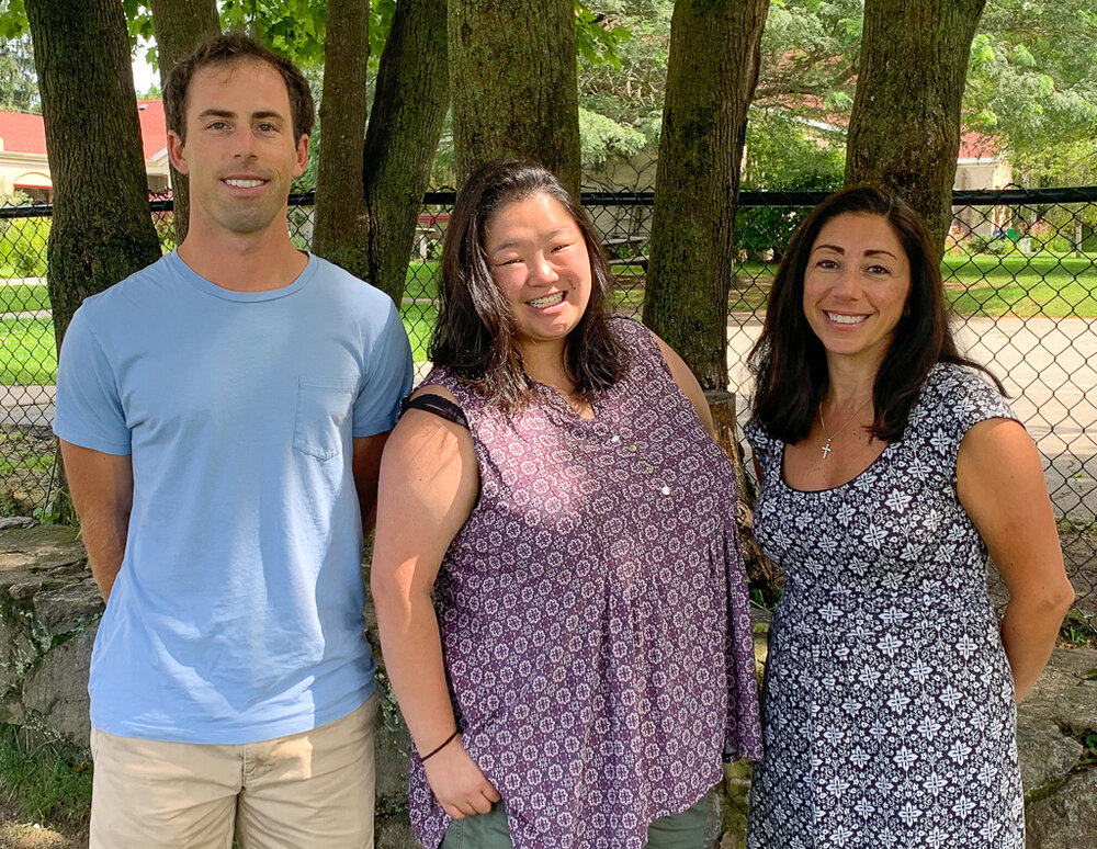 Alex Levin ‘03, Anna Mei-Gubbins ‘08 and Lisa Sandouk-Romanelli P ‘13, ‘19