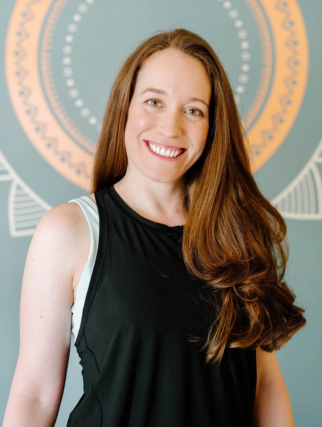 Meet Cindy 🥰
Cindy is a 500 hour certified yoga teacher (RYT 500) with Yoga Alliance and a Reiki II Practitioner. She completed her 300 hour certification with Willa Worsfold and 200 hour teacher training with Jacqui Bonwell. She is certified in Yin