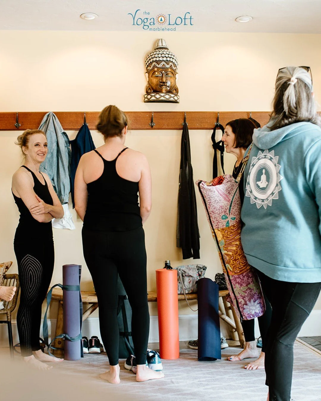 Home 🤍

#marbleheadma #yoga #northshorema
