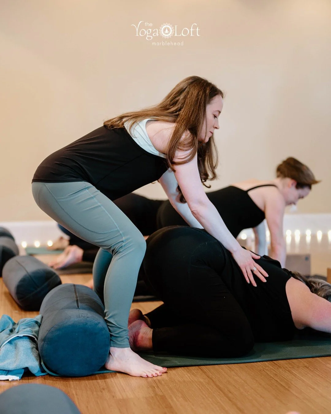 Feeling that mid-week slump? 😮&zwj;💨 Let&rsquo;s breathe some fresh energy into the rest of the week.

Here&rsquo;s what&rsquo;s coming up at the studio:

Thursday
6:15 AM - Express Flow with Katie
8:15 AM -Vinyasa with Kristan
5:30 PM - Vinyasa wi