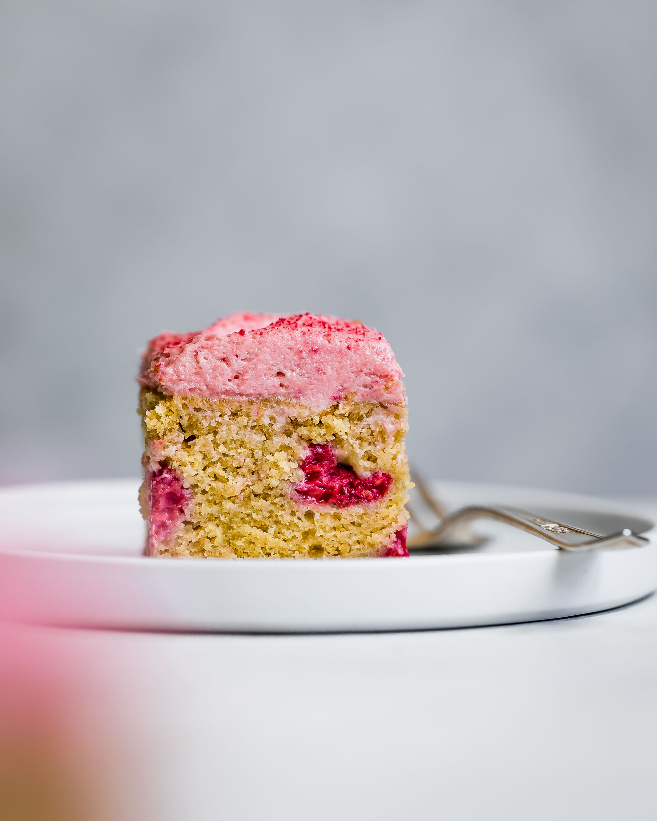 Raspberry Cake-29.jpg