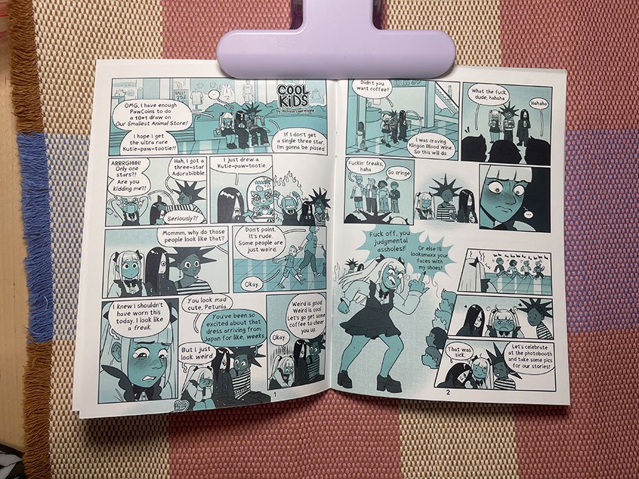 zines09.jpg