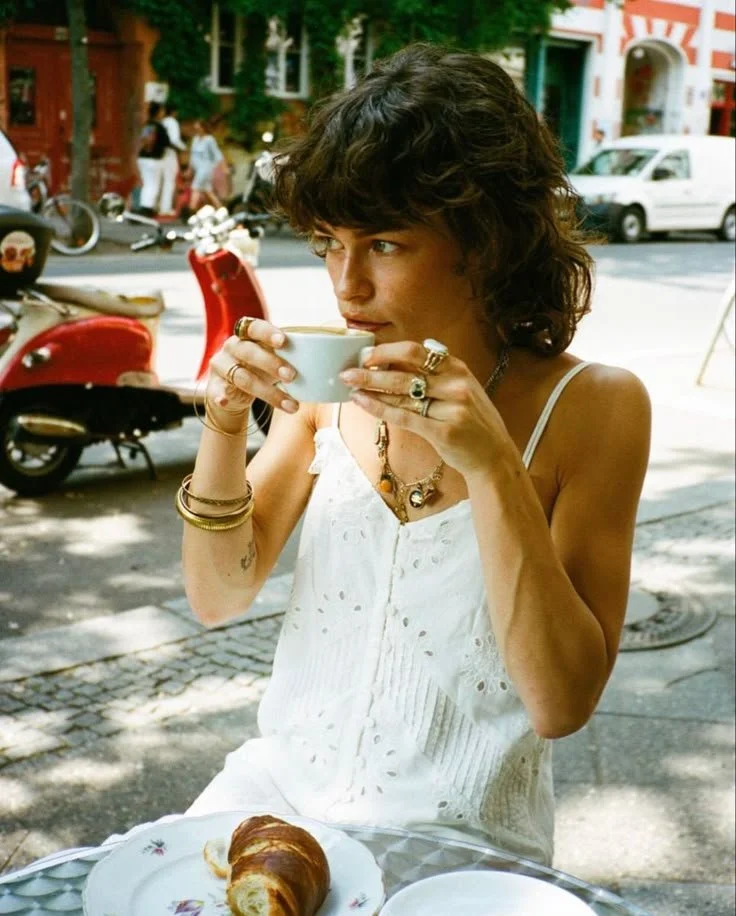 VENUS: ON SOFTNESS, PLEASURE + WORKING IN RESONANCE