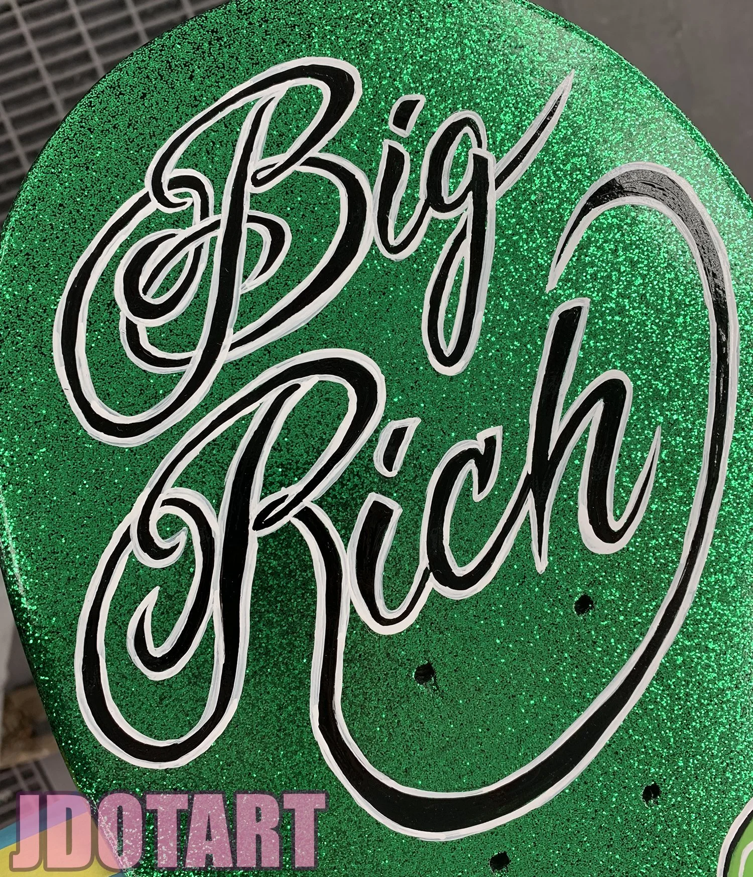 Garnish Face Big Rich