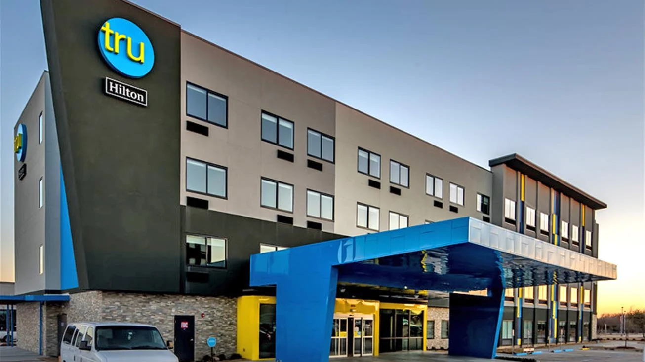 tru-hilton.jpg