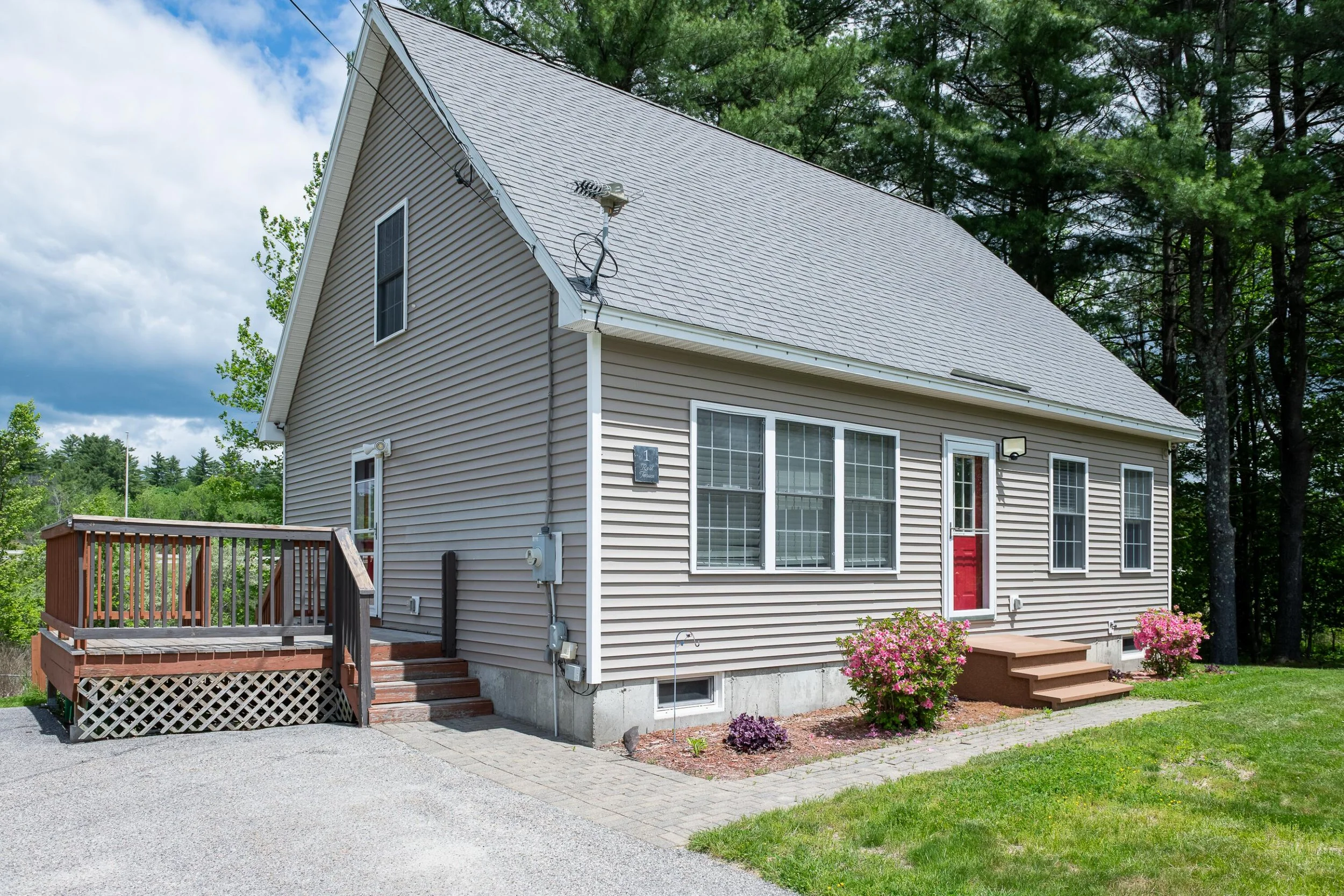 1 Rose Terrace Auburn, ME 