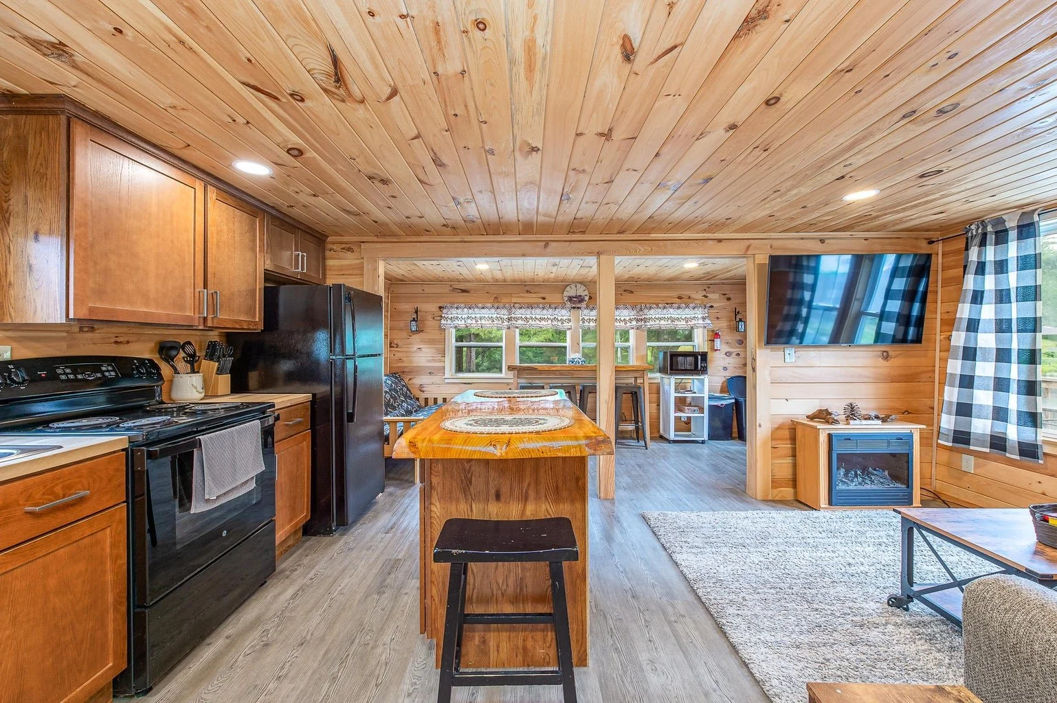 333 Smithfield Road 4 Belgrade, ME 04917