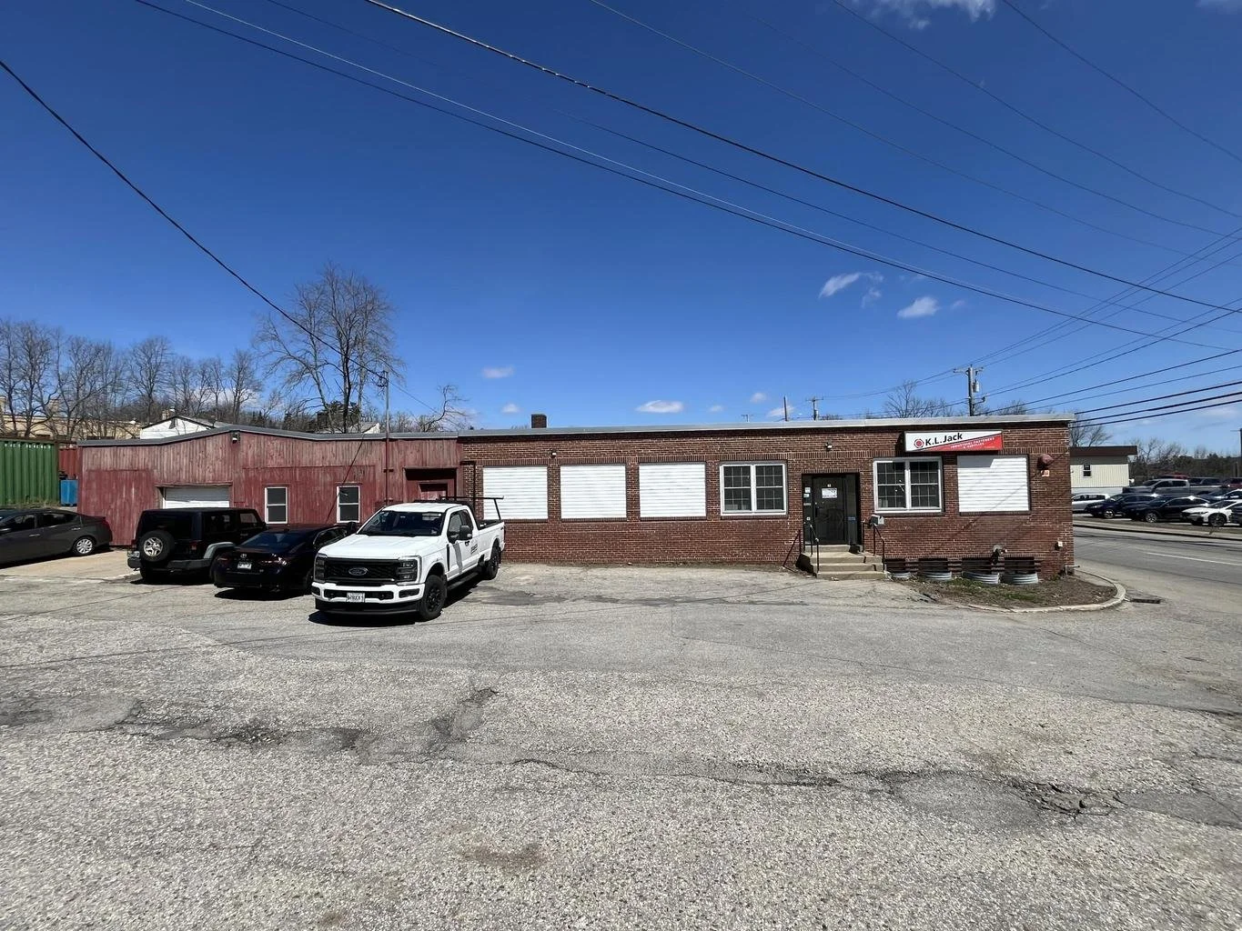 61 Washington Street N Auburn, ME 04210-4816