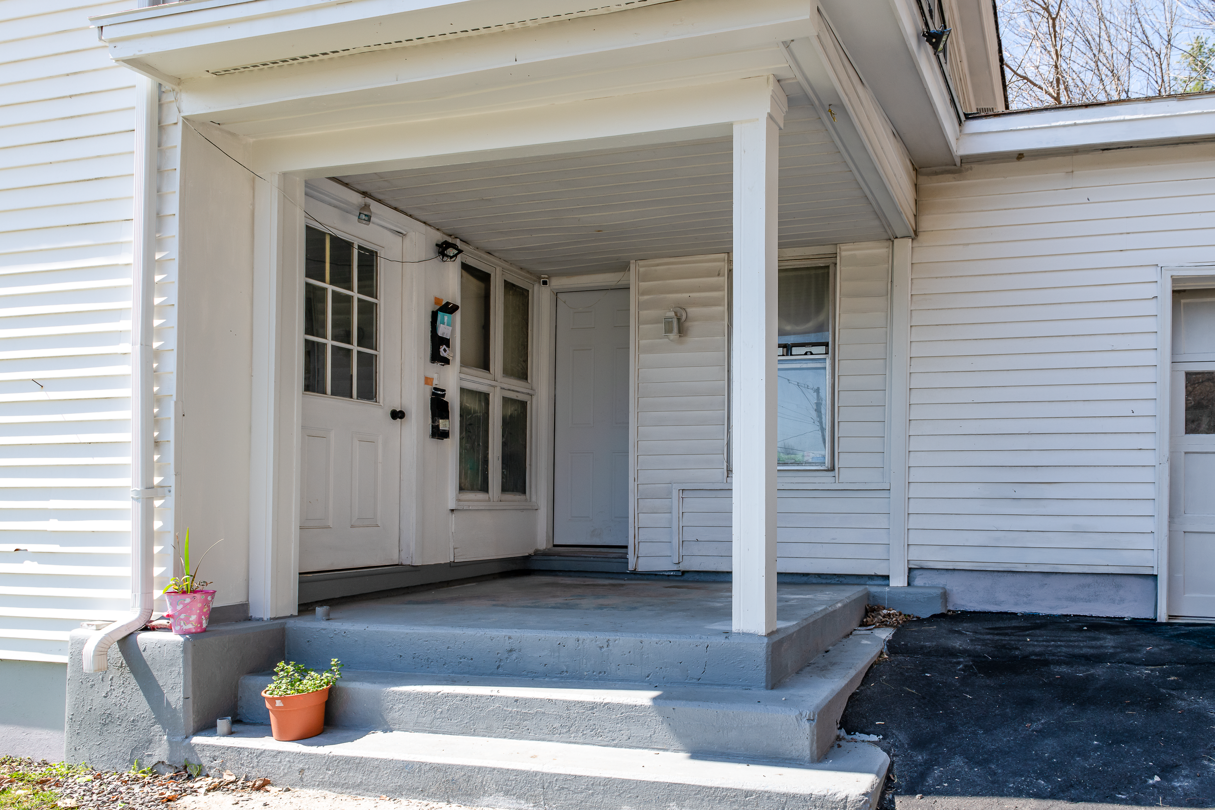 9 - Exterior 8.png