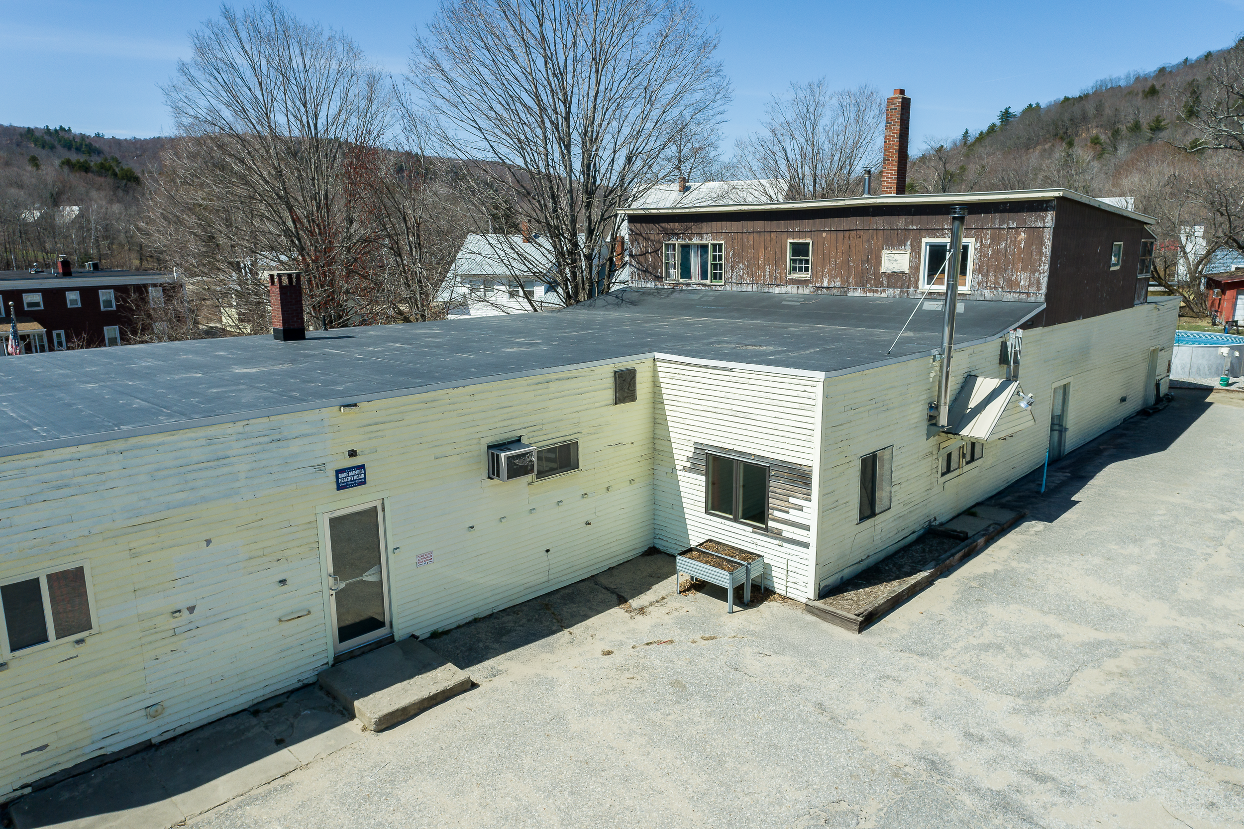 9 - Exterior 8.png