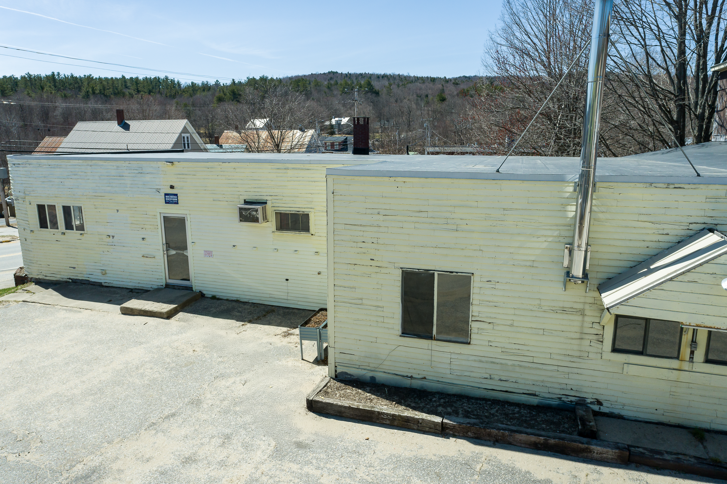 10 - Exterior 9.png