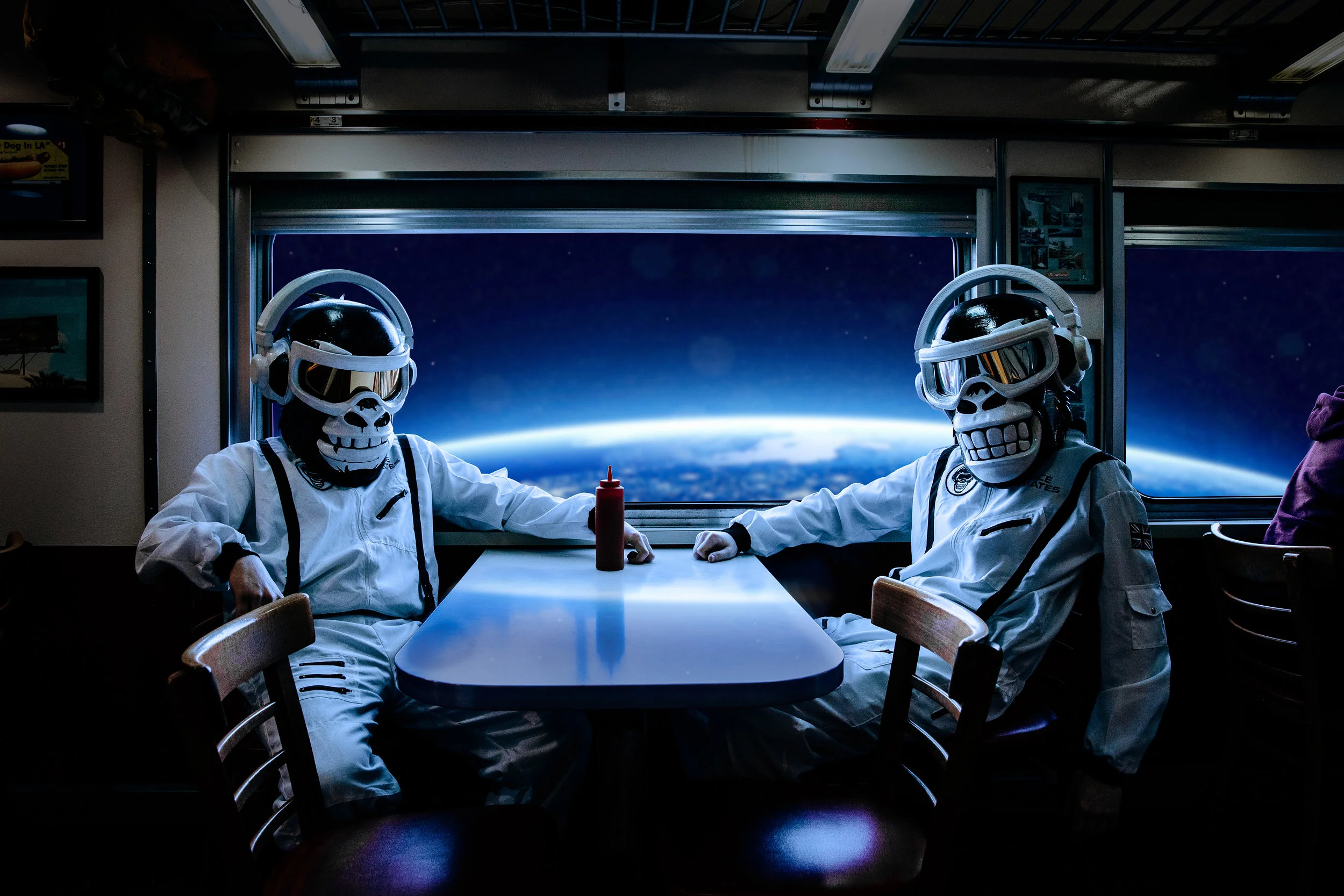SpacePrimates-7.jpg