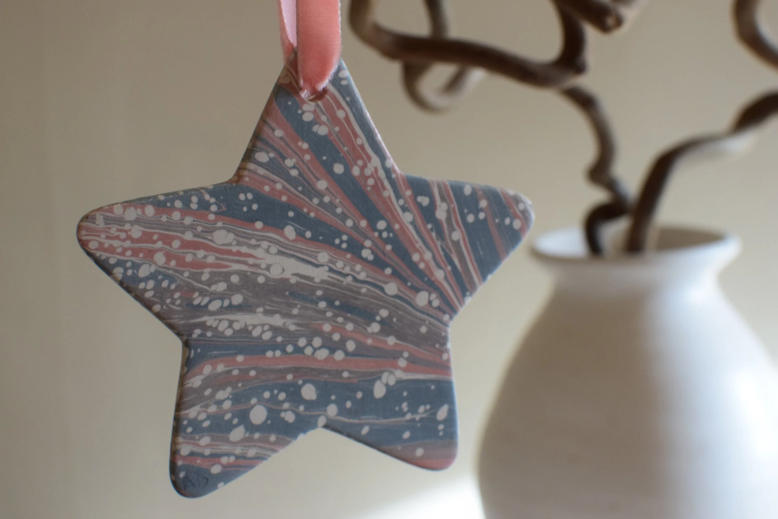 Marbled Ceramic Star Decoration #11