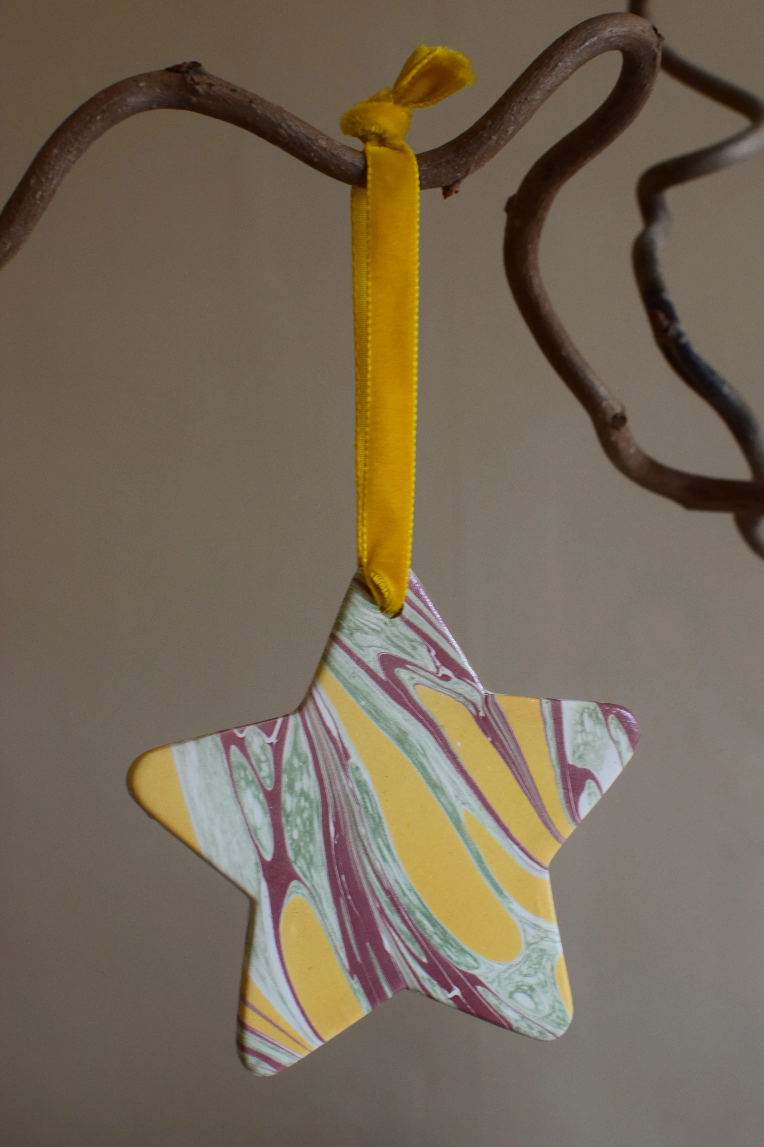 Marbled Ceramic Star Decoration #12