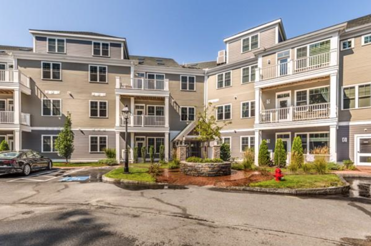 Apartments Above Sprouts In Oakland