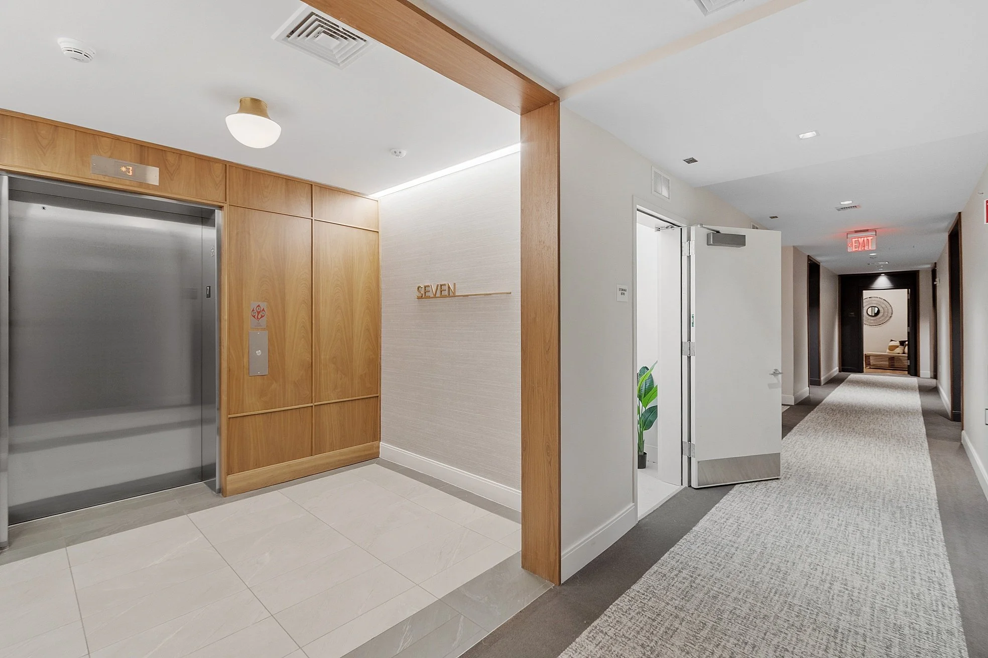 191 Washington Street 725 Boston Massachusetts Job 37607 0046 MLS.jpg