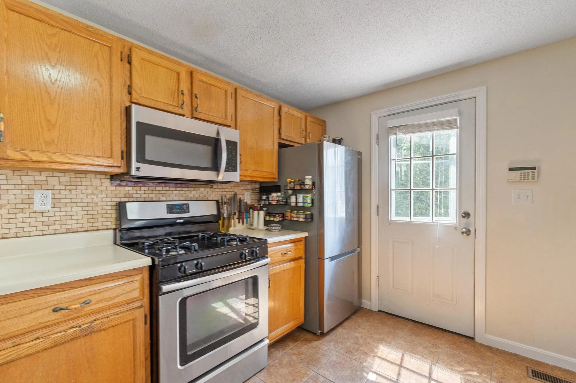 29 Lindsey Lane Dracut Massachusetts Job 40029 0025.jpg