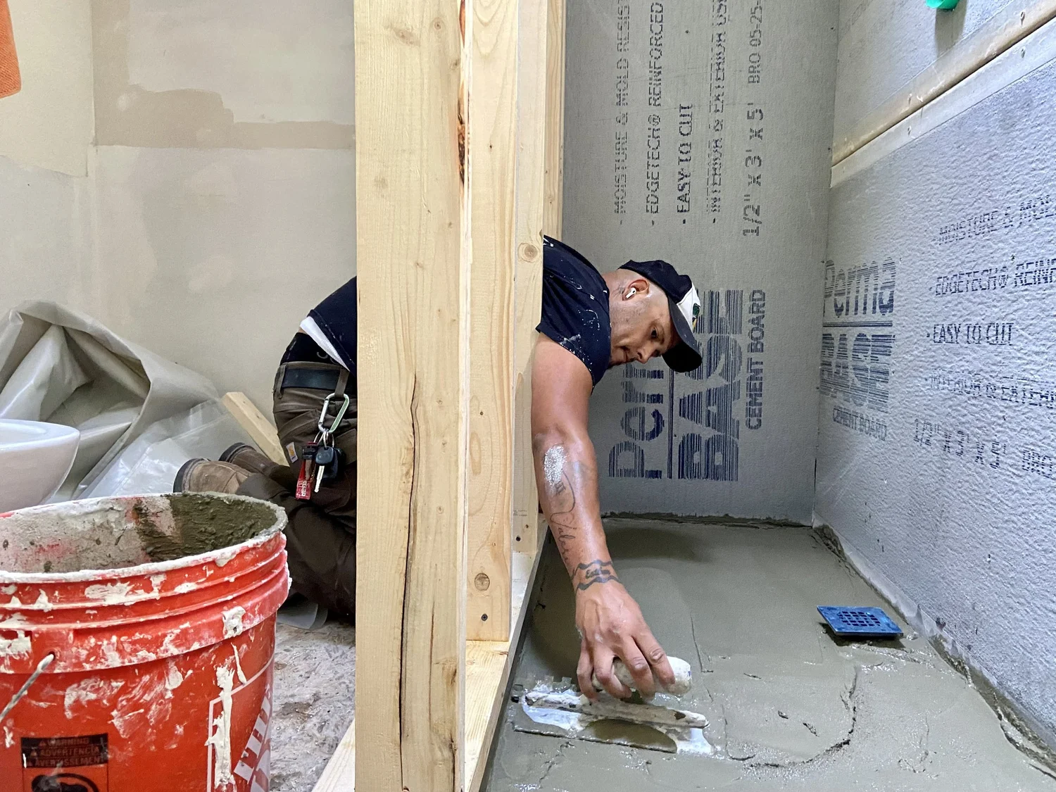 How to remodel a bathroom? A step-by-step look into a bathroom gut ...