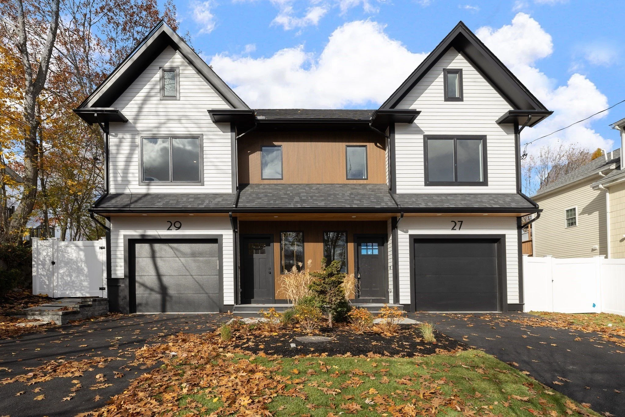 Side-by-side duplex condo