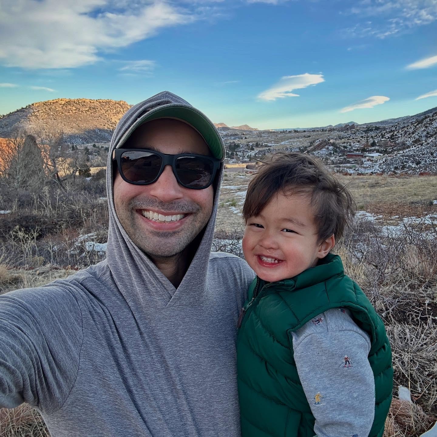Friday afternoon hike.

#hiking #redrocks #redrocksamphitheater #denver #denvercolorado #colorado