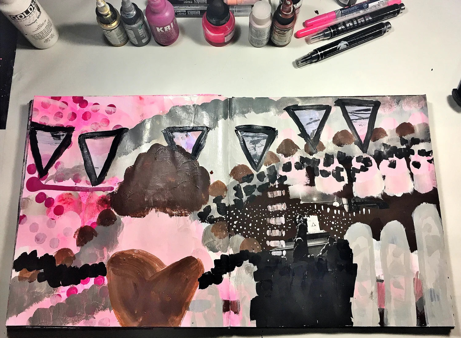celebration-art-journal-spread-www-madebyemk-com-copyright-emk-wright.jpg