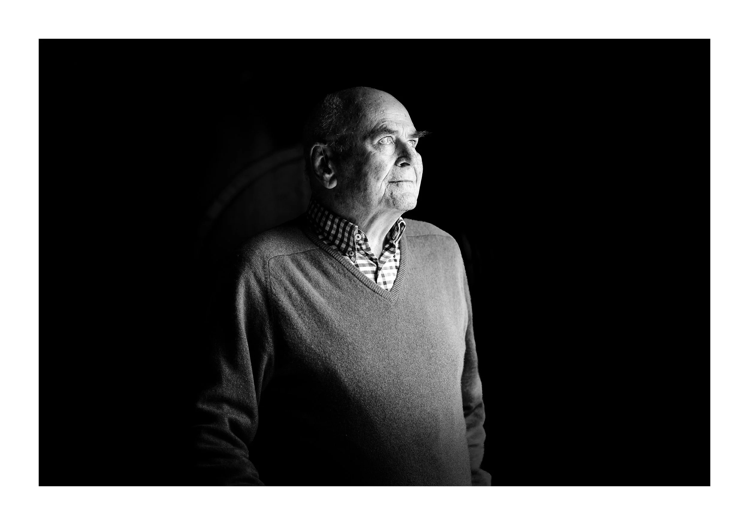 James Halliday Portrait BNW Mattinson Site Border.jpg