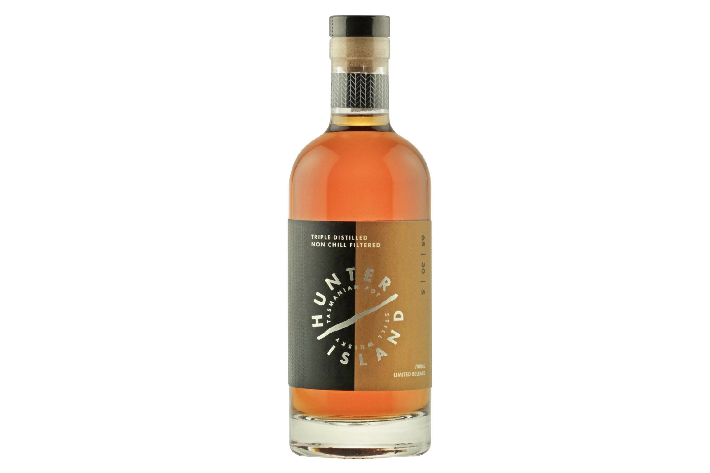 Bottle of Hunter Island – Tasmanian Pot Still Whisky, Apera Cask Matured.