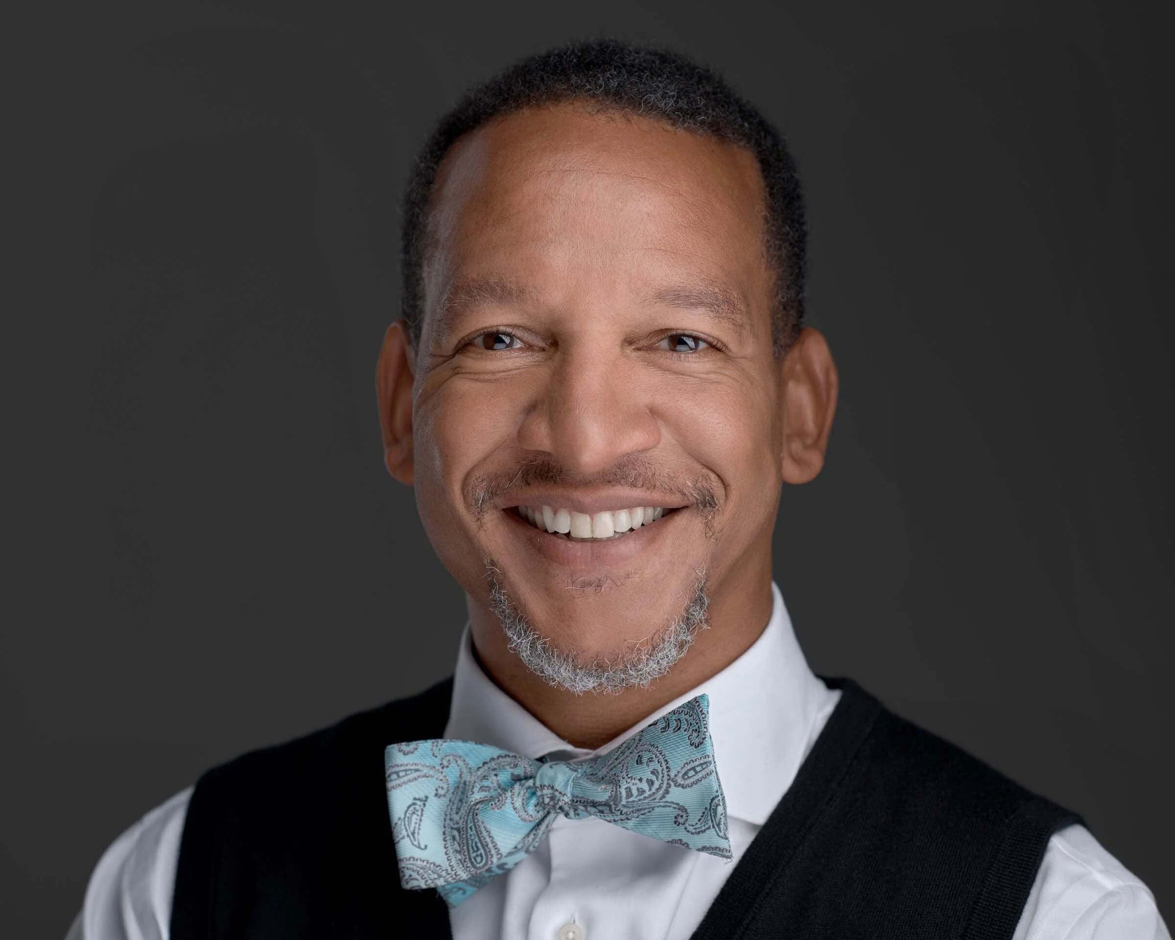 8 Tips For Men To Get Great Headshots Professional Headshots Palo Alto