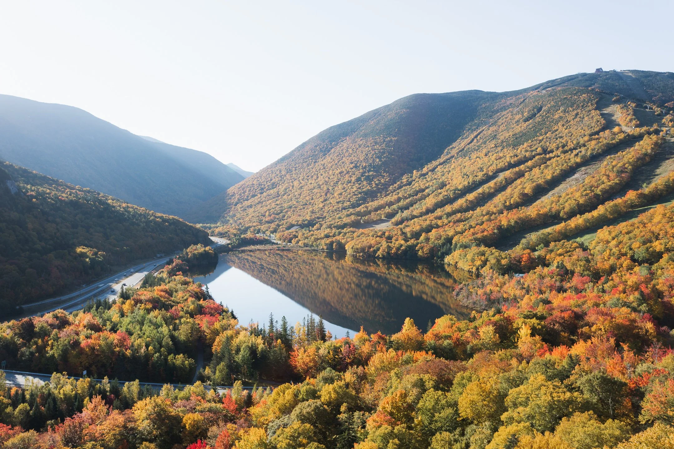 Fall in New Hampshire: Hiking to the Artists Bluff Overlook