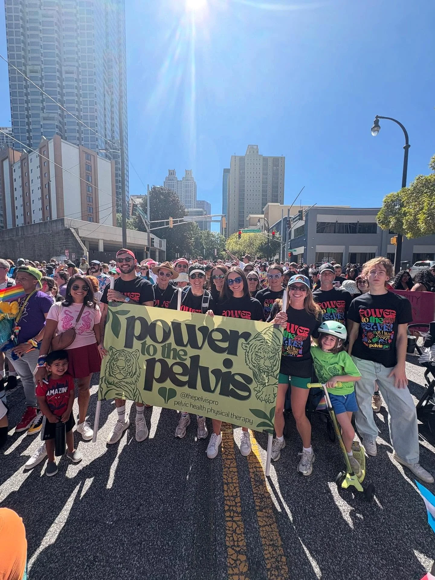 ‘Cuz shade never made anybody less gay🌈 
The Atlanta Pride parade was full of magic and love, just like it always is. We were so lucky to have gooooorgeous weather and incredible friends, family, and patients join us! Thank you to everyone who