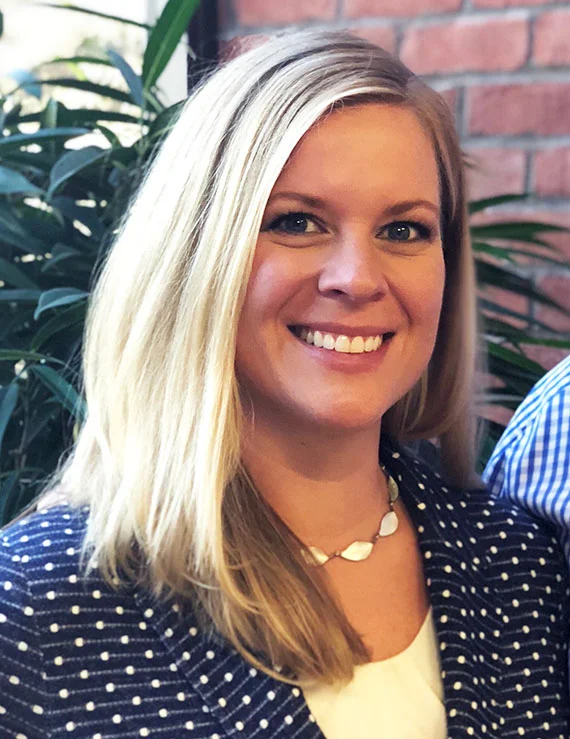 sarah-carlson-dds.jpg