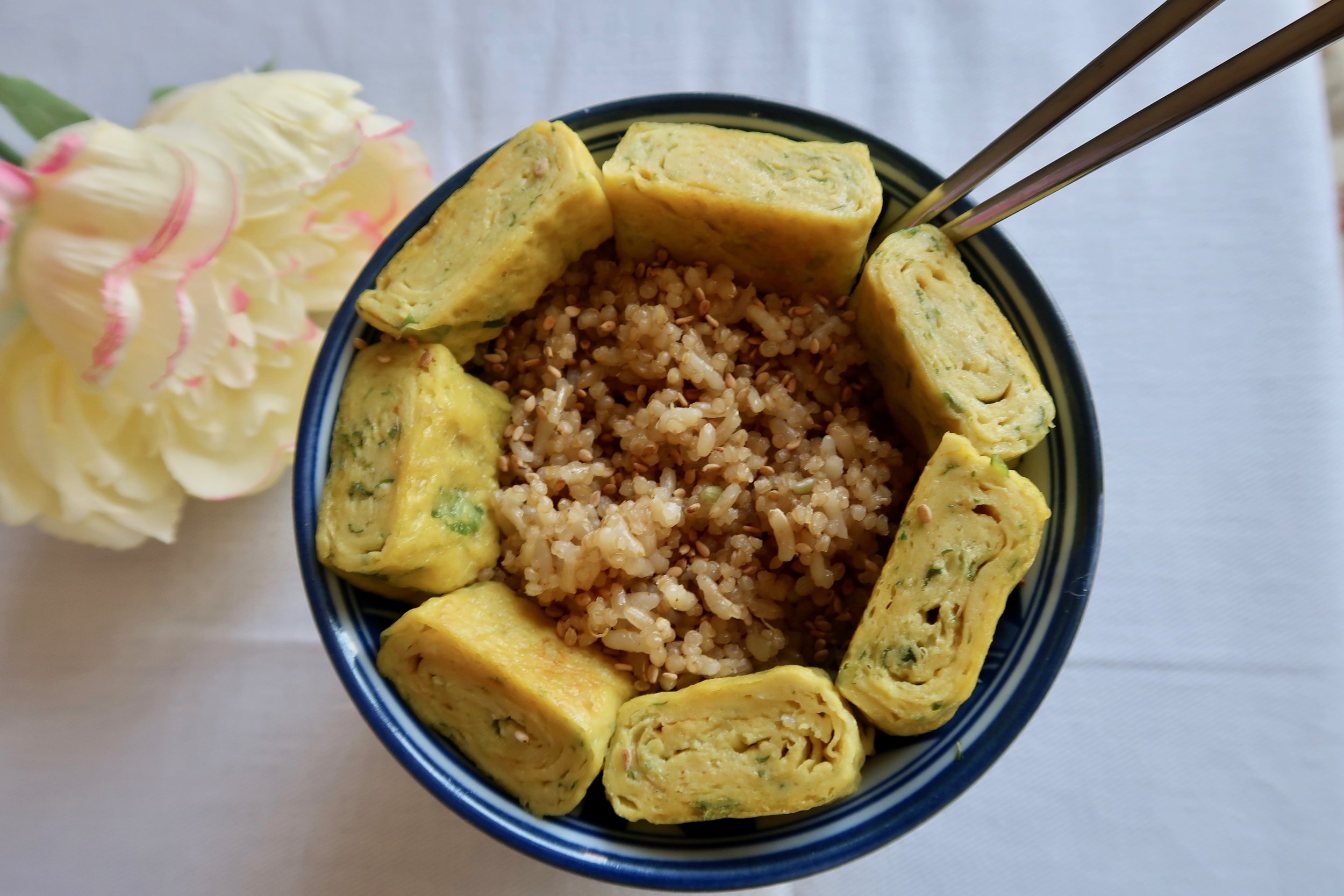 Deelitefully Delicious (Vegan Rolled Egg *비건 계란마리)