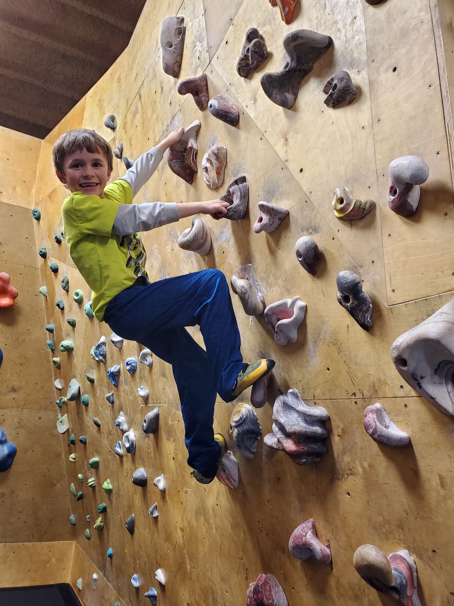 Build-Confidence-Montessori-Helena-.jpg