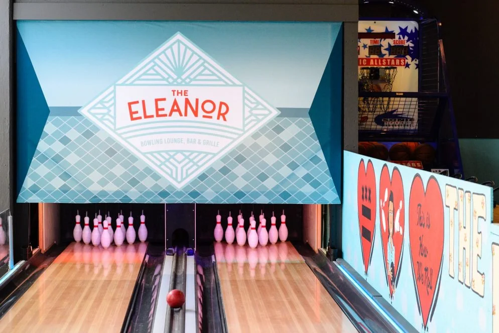eleanorsign4-994x663.jpg