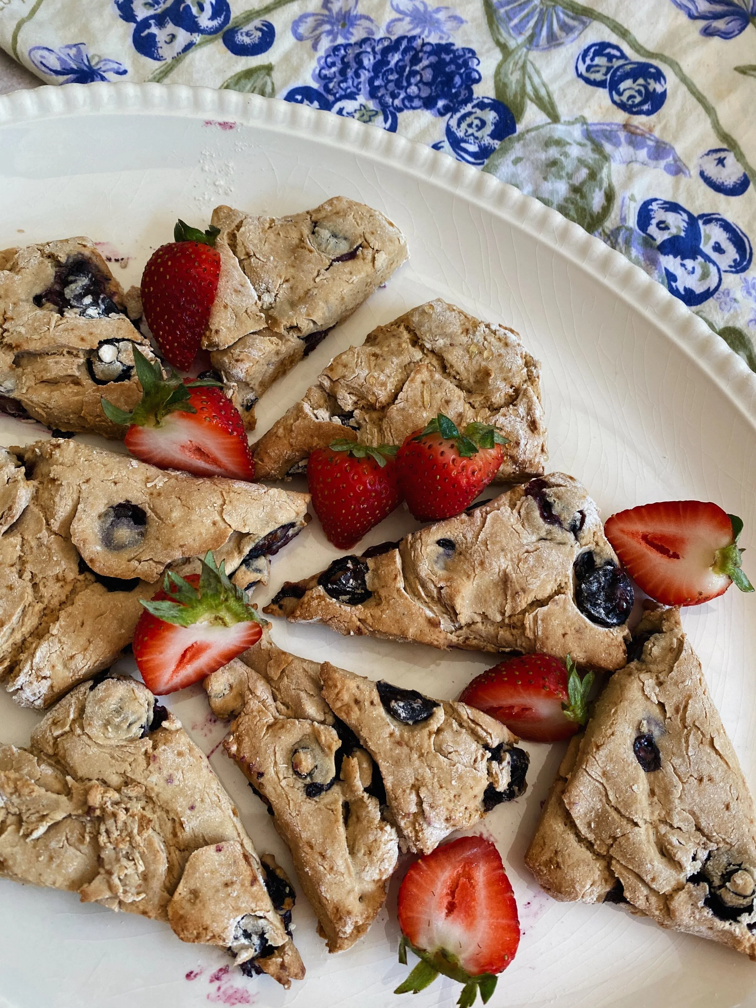 Quick Blueberry Scones (vegan!)