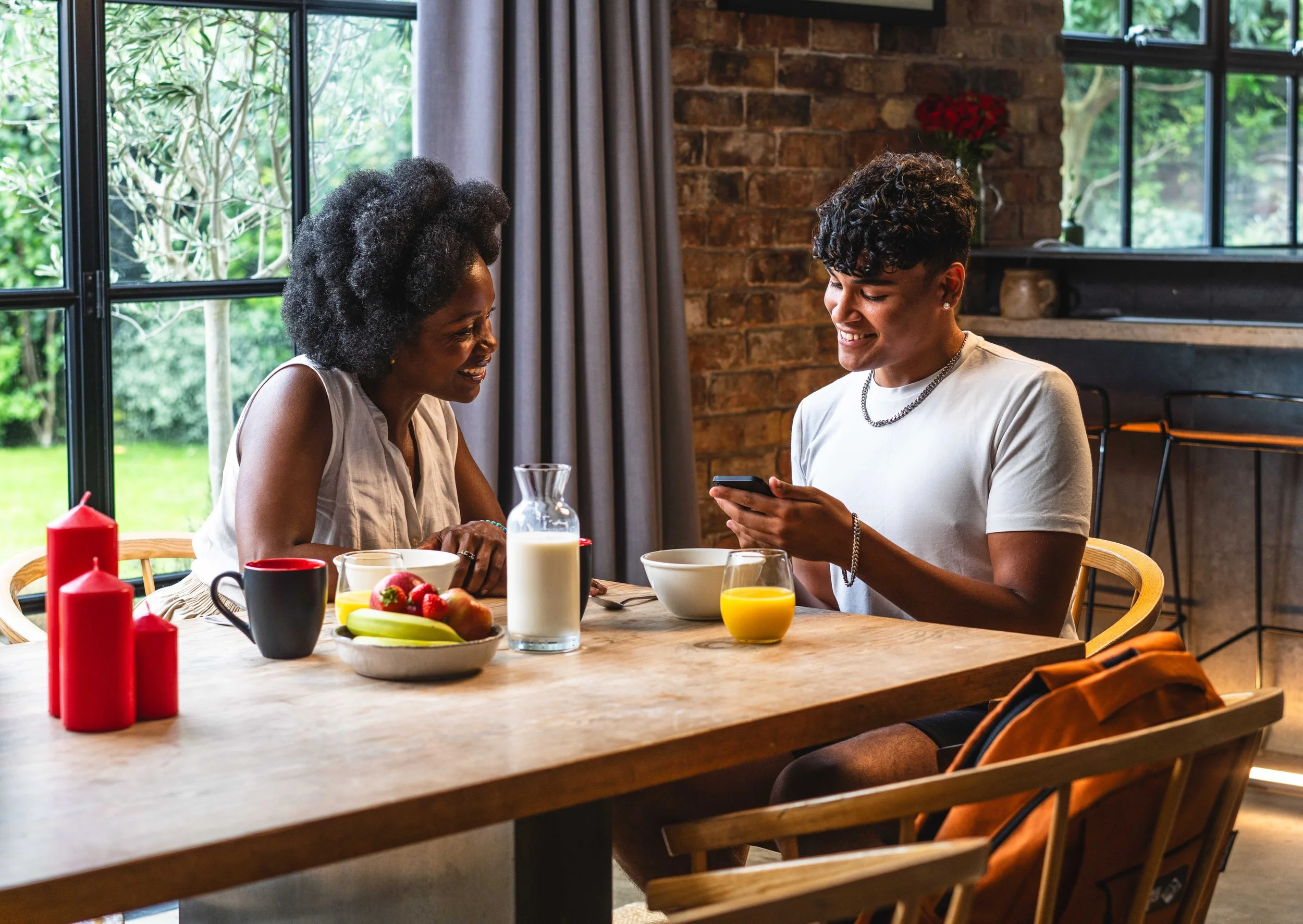 Vodafone Previews - www.thombartley.com-1.jpg