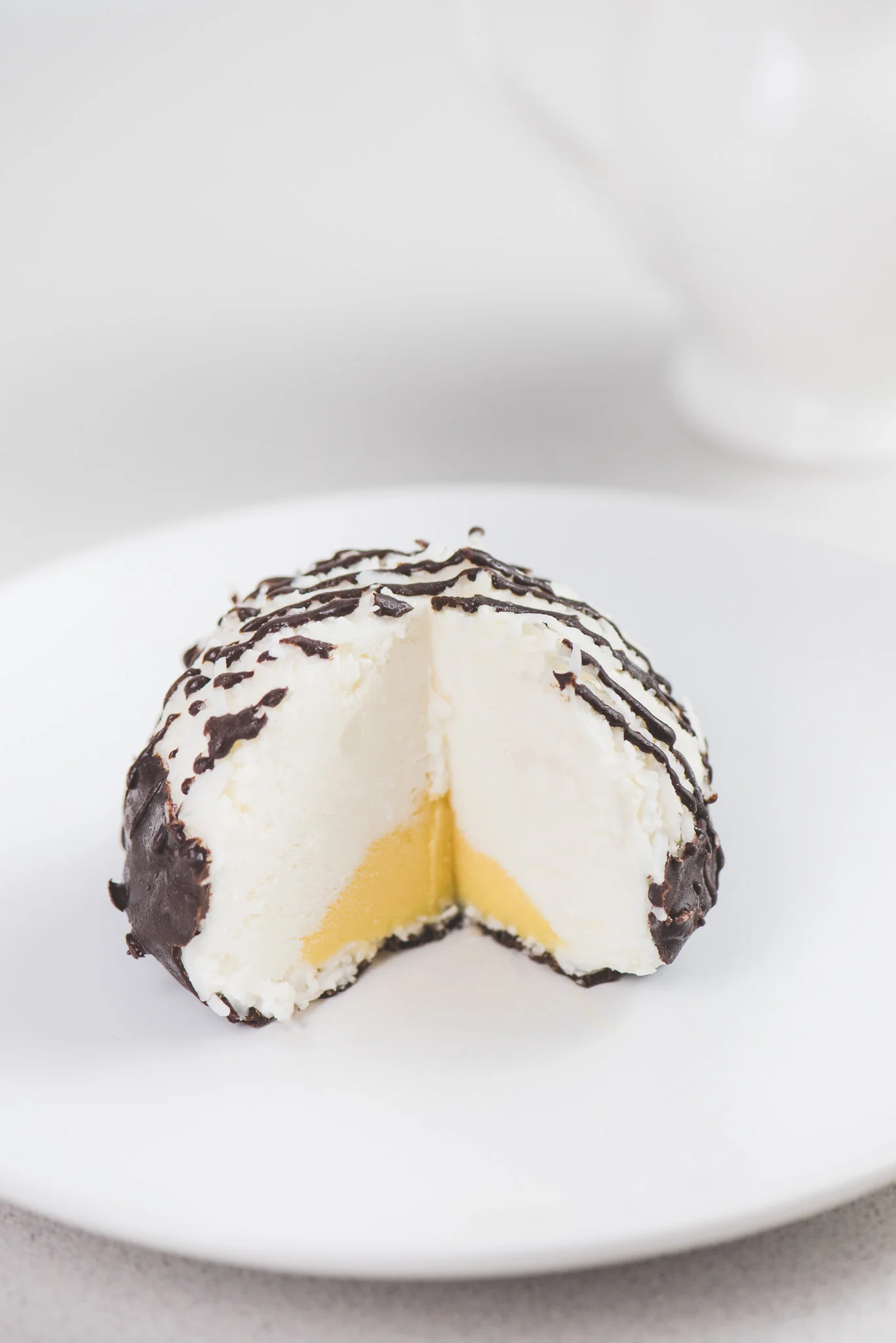 Coconut Mango Gelato Truffle