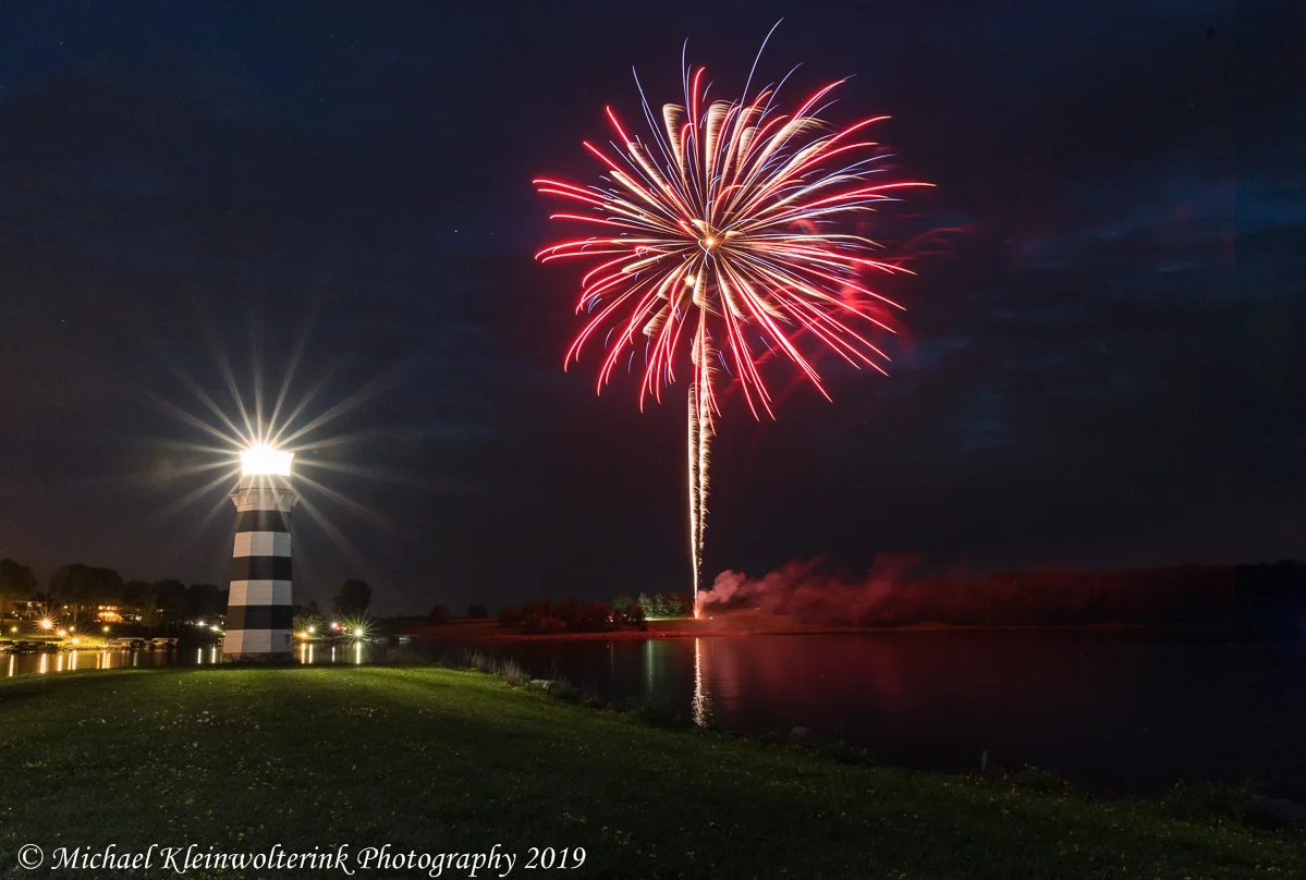 D750 - Panorama Day Fireworks on Lake Panorama 19