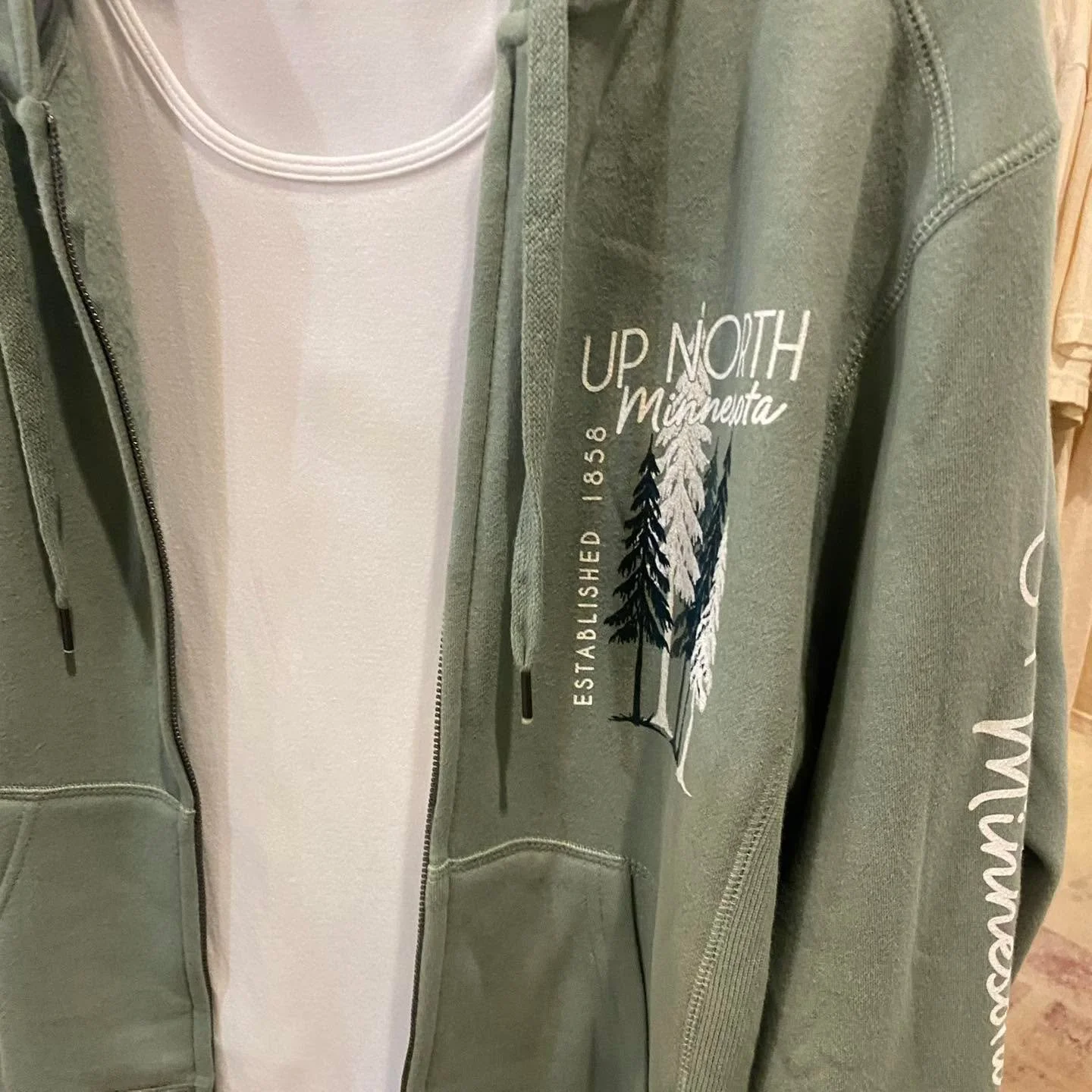 🌲 MN Fall Clothing has arrived!🌲 Tees, 1/2 zips, full zips, sweatshirts &amp; hoodies🌲 

Happy MN Monday! 

Barn Hours:
Monday - Saturday 10am-5pm 
Wednesday 10am-7pm 
Sunday 12pm-4pm
