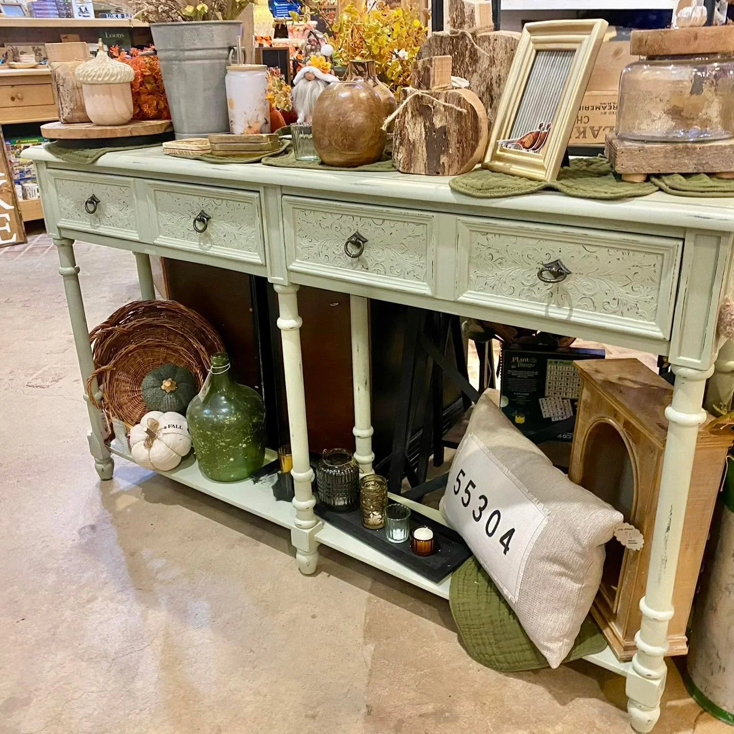 We&rsquo;re looking for someone to love this as much as we do! 💚  It&rsquo;s slim and sweet&hellip; 11&rdquo;D x 58&rdquo;W x 34&rdquo;H $239. 

Barn Hours: 
Monday-Saturday 10am-5pm
Wednesday 10am-7pm
Sunday 12pm-4pm
