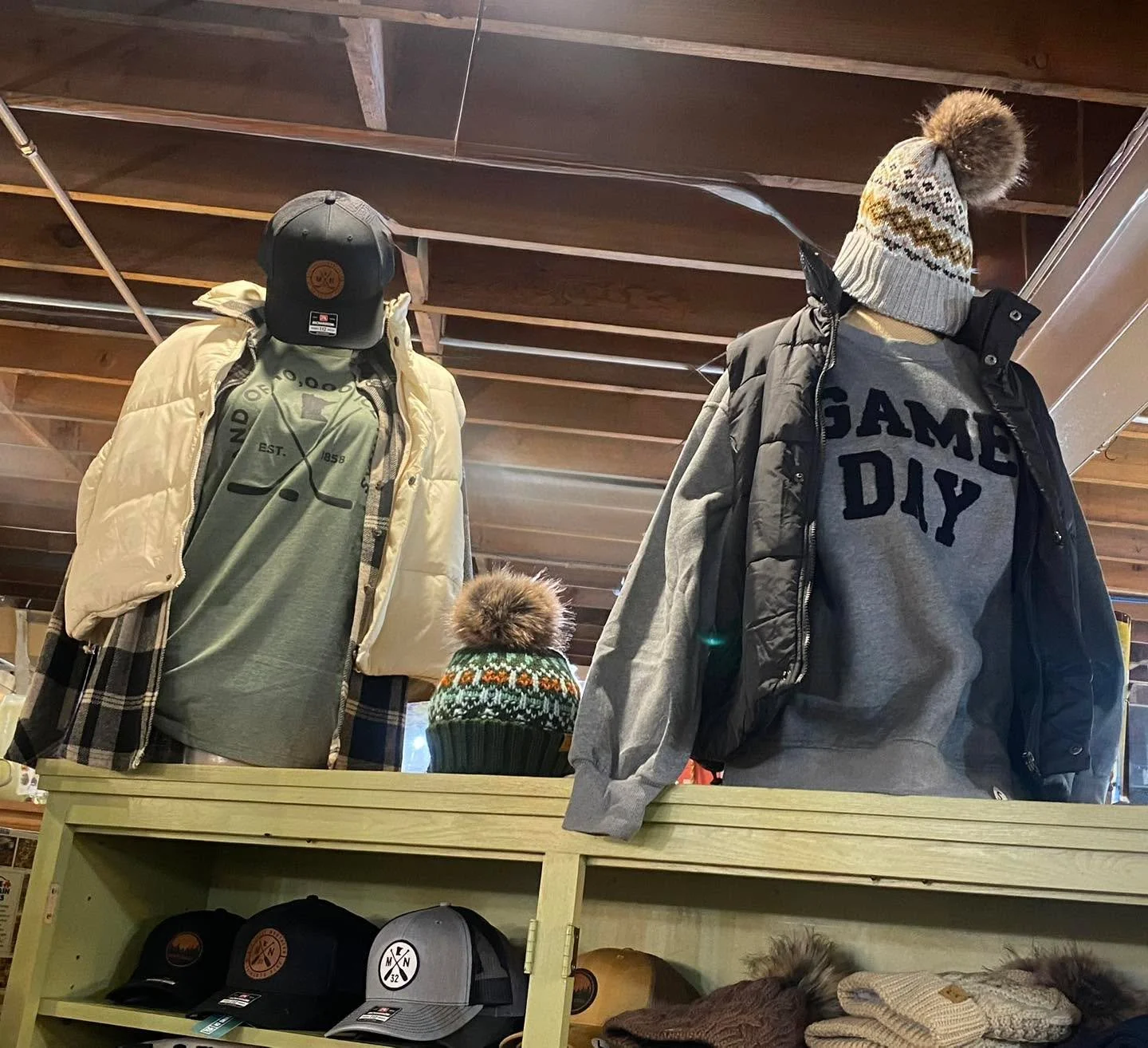 🍂 TIME FOR  L A Y E R S 🍂 

Tees + Sweatshirts + Shackets + Vests + Hats = all stocked up Round Barn Trading Company! 

Barn Hours:
Monday - Saturday 10am-5pm 
Wednesday 10am-7pm 
Sunday 12pm-4pm