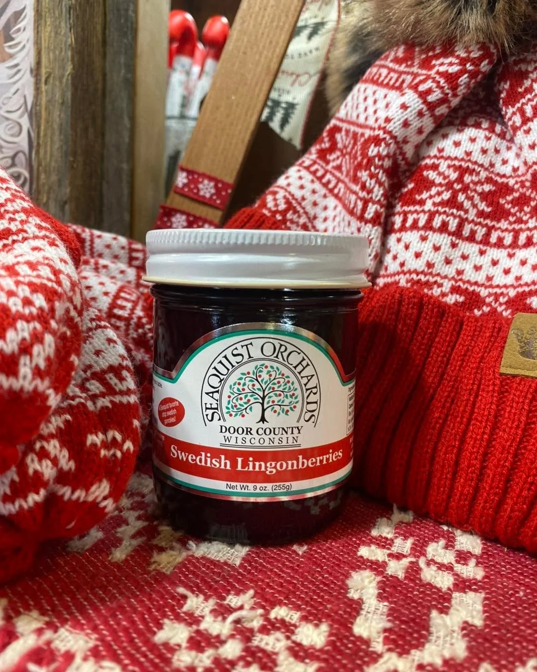 Barn Hours:
Monday - Saturday 10am-5pm 
Wednesday 10am-7pm 
Sunday 12pm-4pm