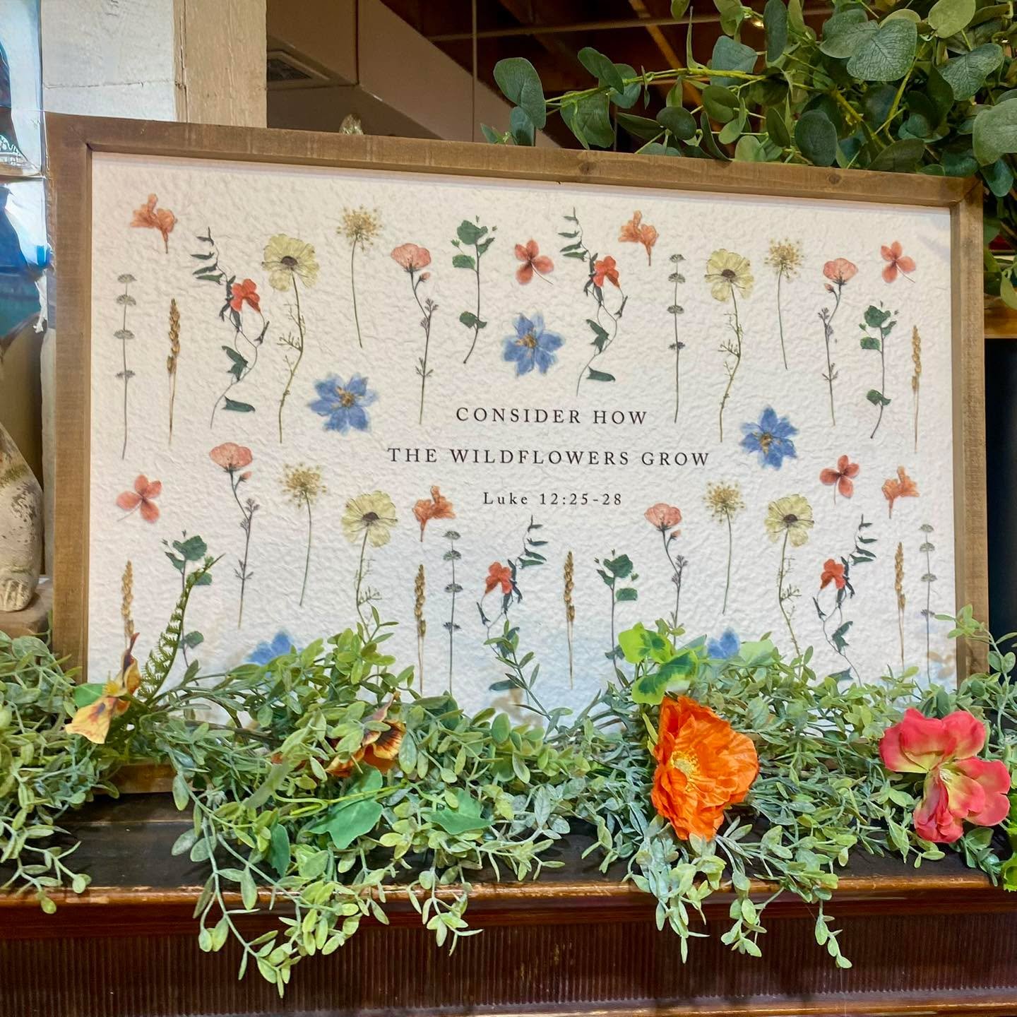 So many great art pieces have come in&hellip;. Stop in, visit us soon, coffee is always complimentary, we are happy to see you and grateful for you choosing to shop our small business. 

Barn Hours:
Monday - Saturday 10am-5pm 
Wednesday 10am-7pm 
Sun