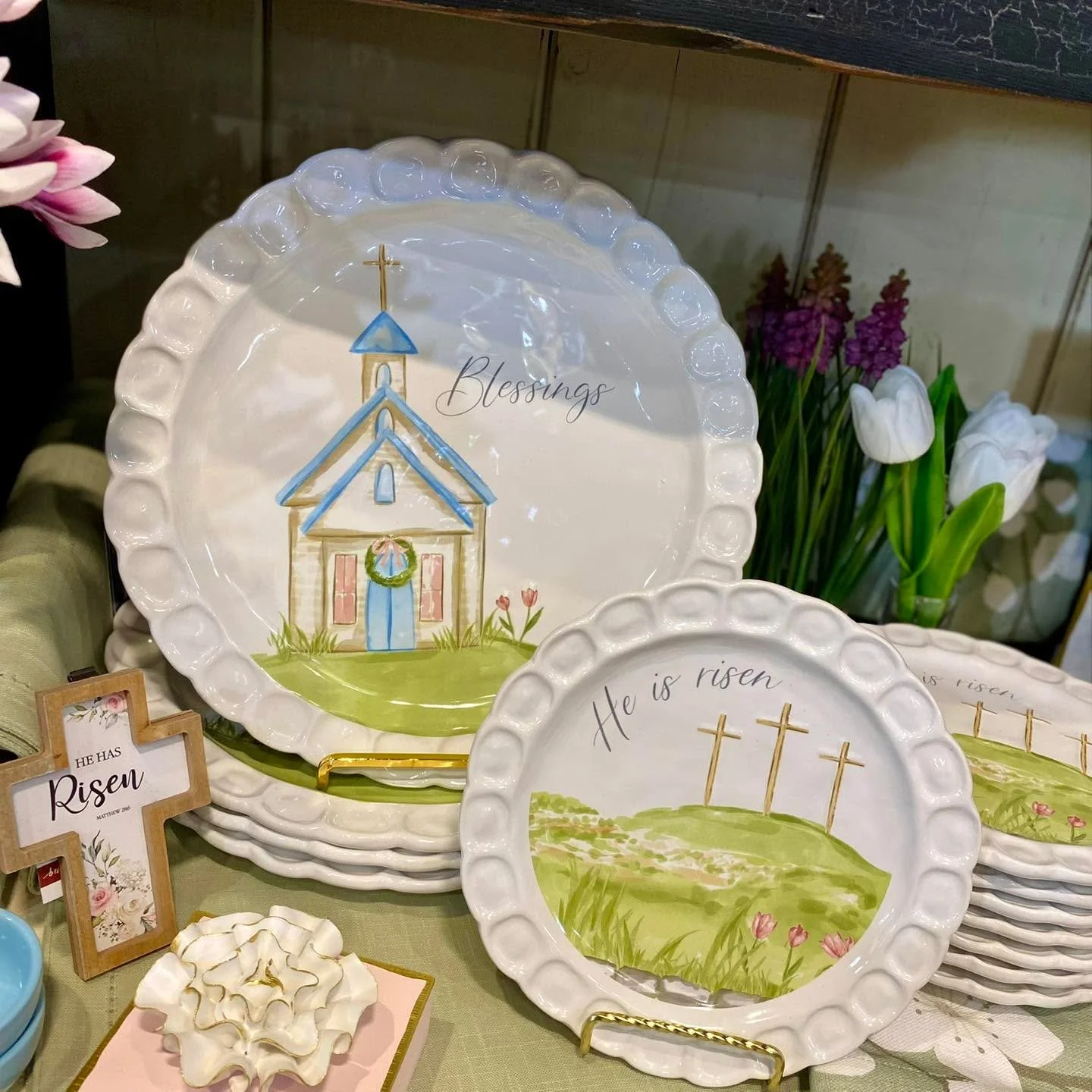 We will be closed Easter Sunday 🤍
As you prepare to celebrate, we are here to help with your plans, wether you&rsquo;re filling baskets, preparing the food, or headed out the door to visit someone special. Candy, food items, basket fillers, hostess 