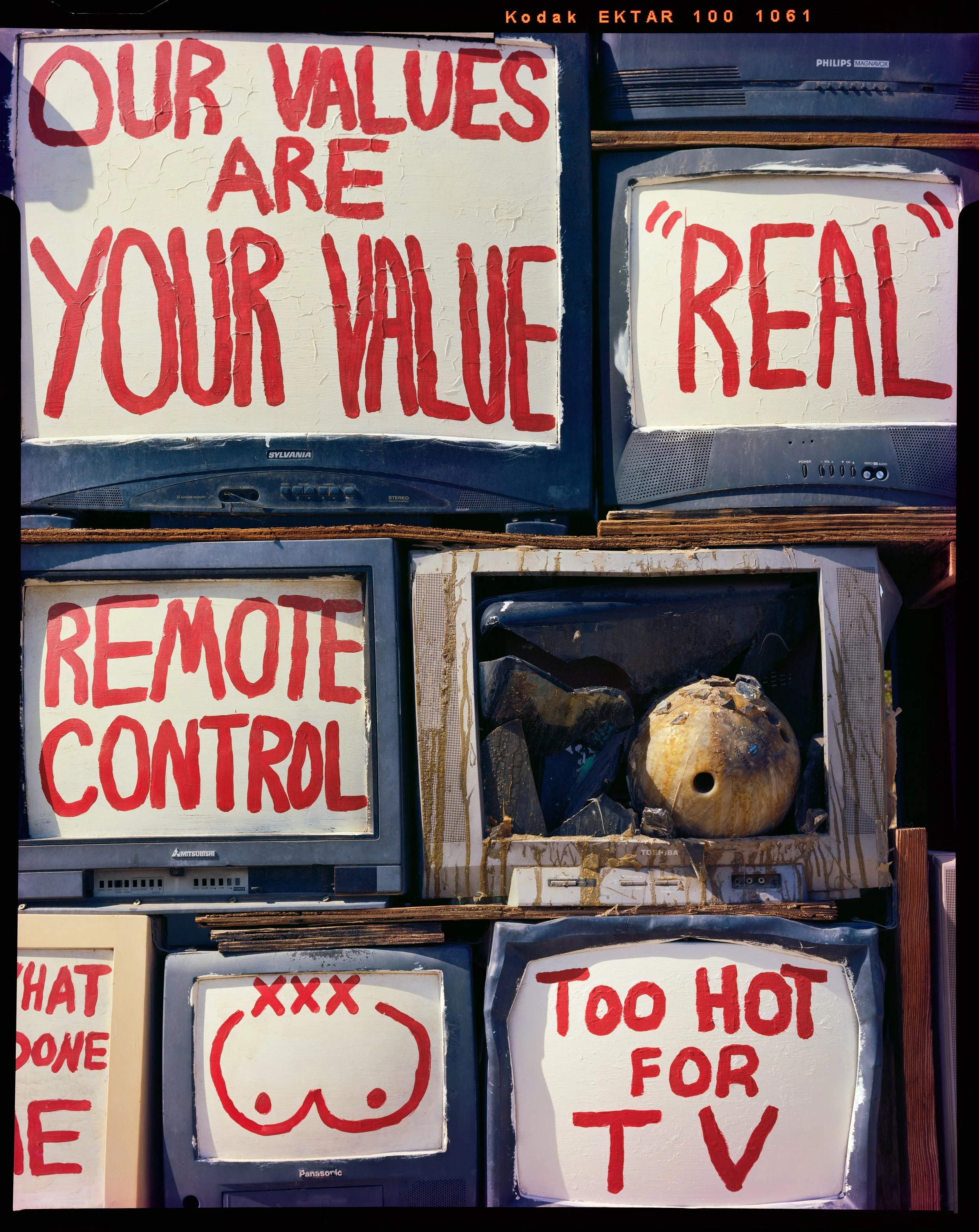 Slab City_01_Edit.jpg